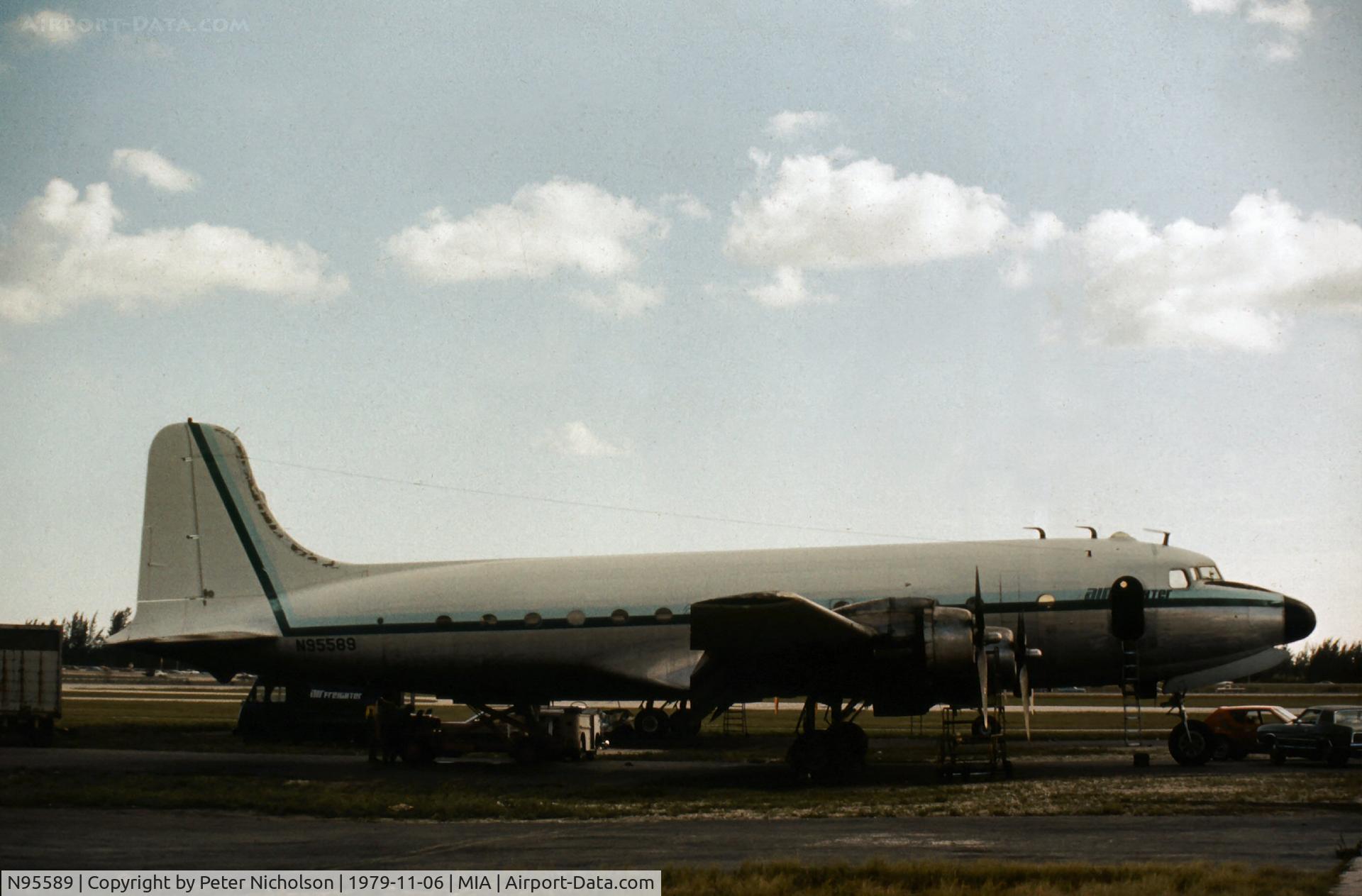 N95589, 1943 Douglas C-54B Skymaster C/N 18385, C-54B at Miami in November 1979.