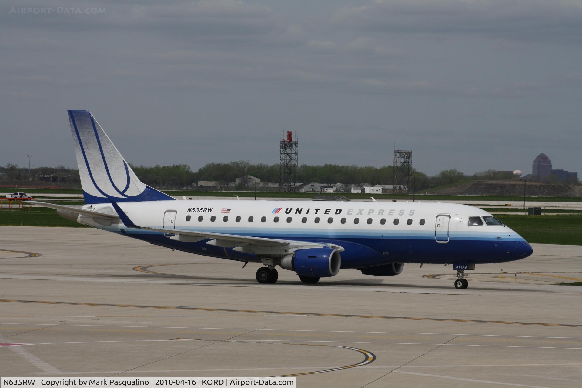N635RW, 2004 Embraer 170SE (ERJ-170-100SE) C/N 17000056, ERJ 170-100 SE