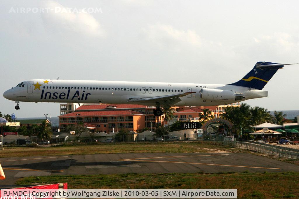 PJ-MDC, 1988 McDonnell Douglas MD-82 (DC-9-82) C/N 49434, visitor