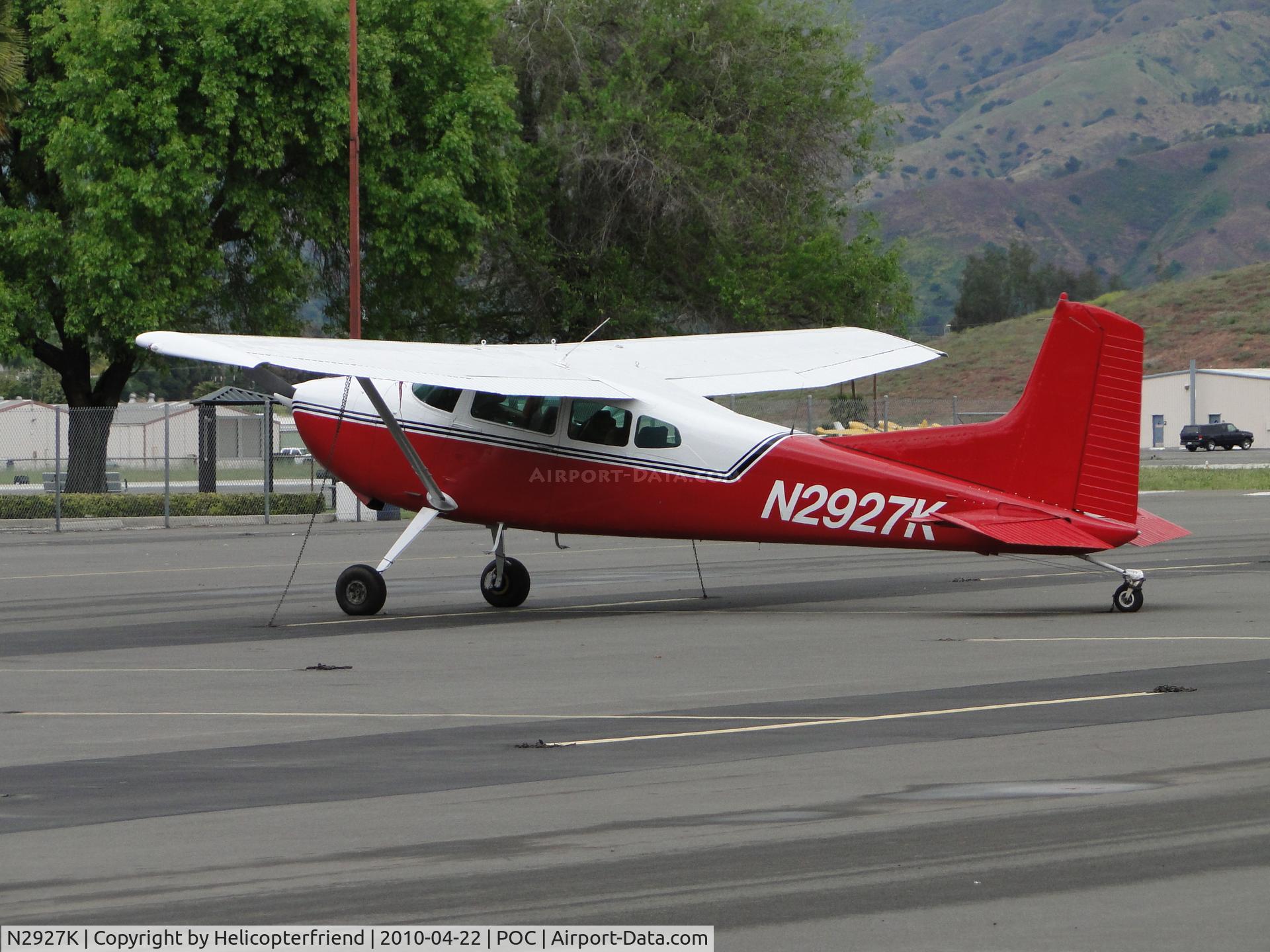 N2927K, 1979 Cessna 180K Skywagon C/N 18053132, Parked in transient parking