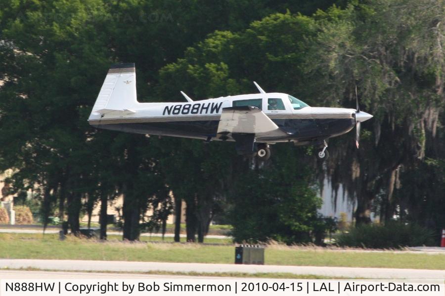 N888HW, 1981 Mooney M20K C/N 25-0590, Arriving at Lakeland, FL during Sun N Fun 2010.