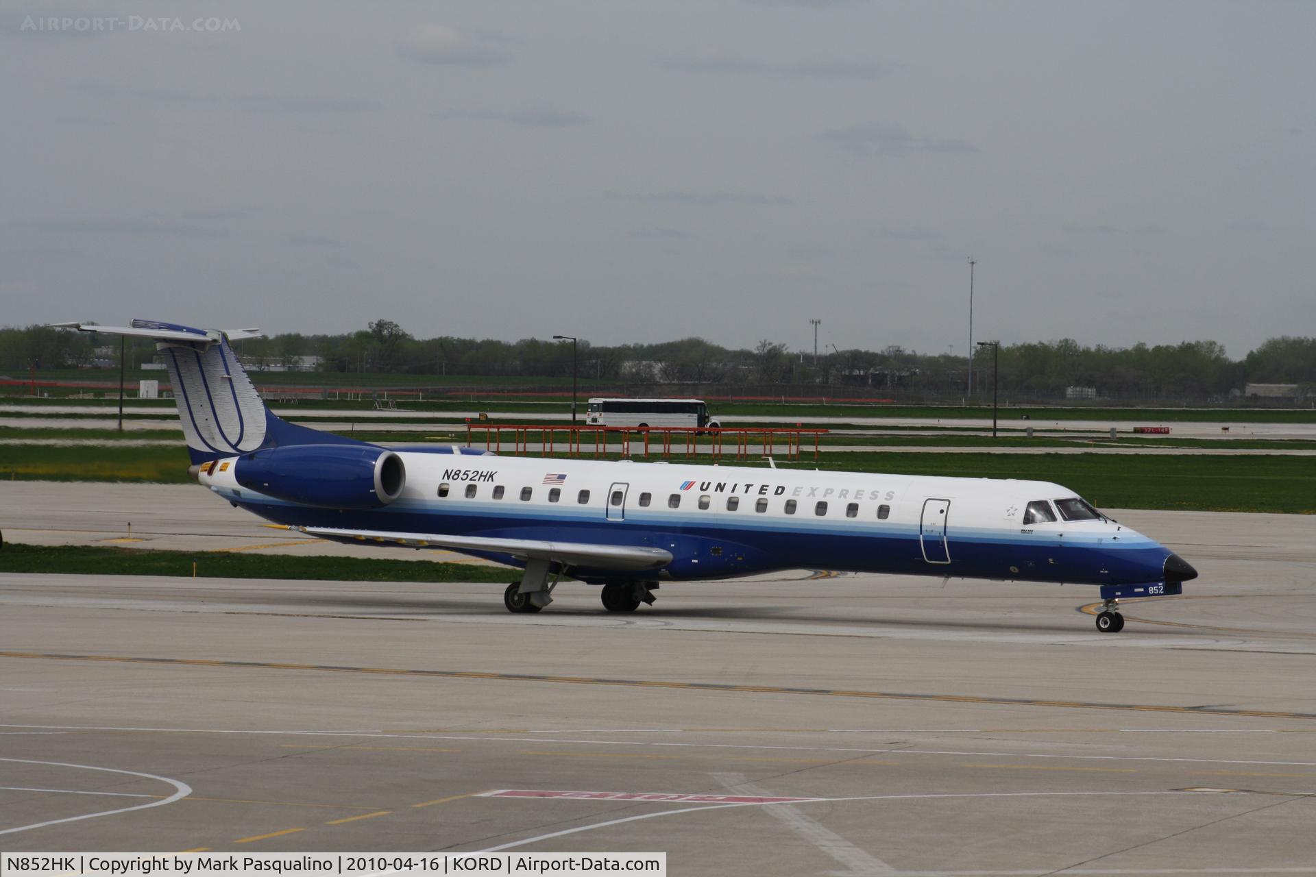 N852HK, 2000 Embraer EMB-145LR C/N 145353, EMB-145LR