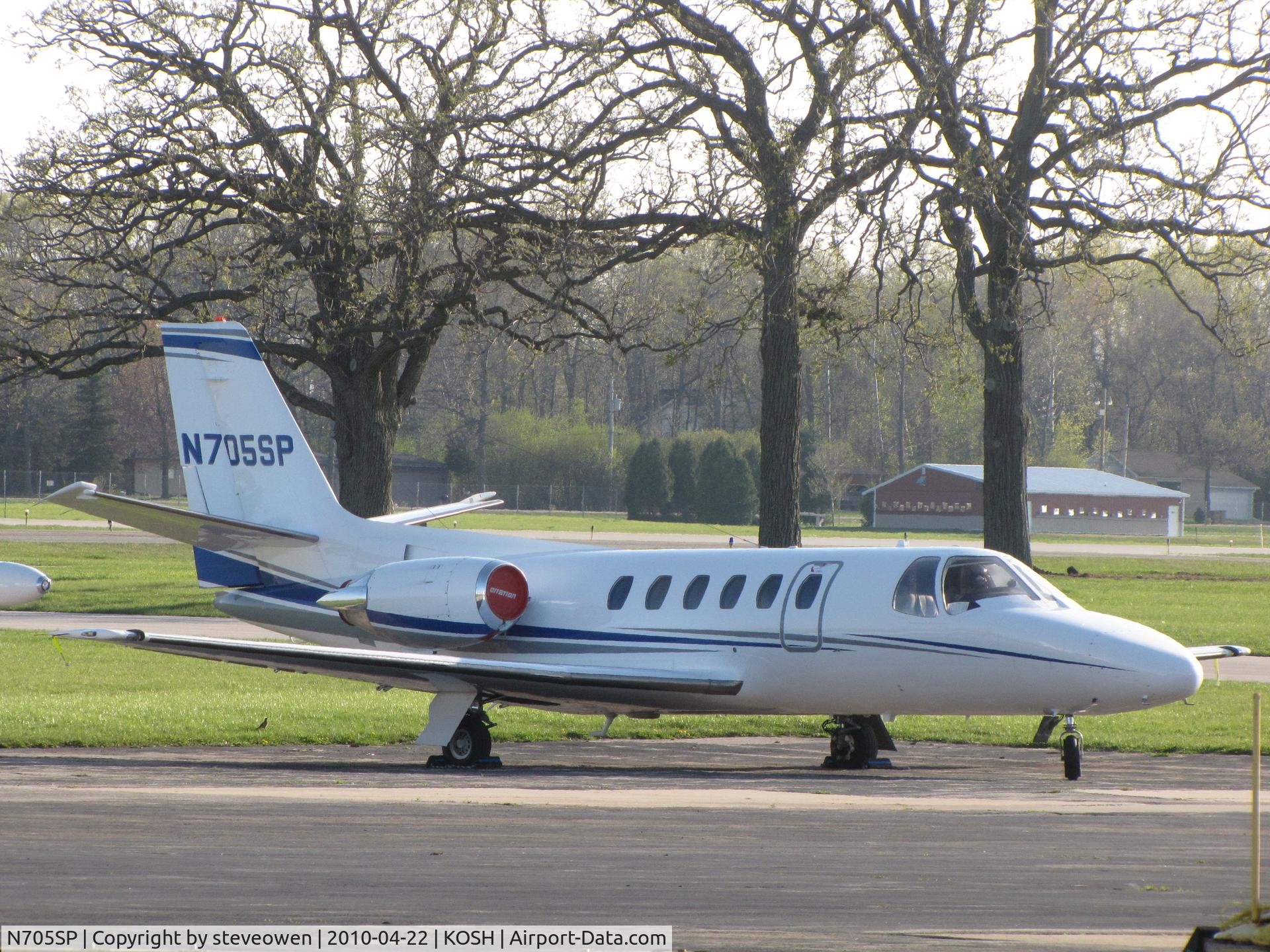 N705SP, 1985 Cessna S550 Citation IIS C/N S550-0048, EAA Weeks hangar