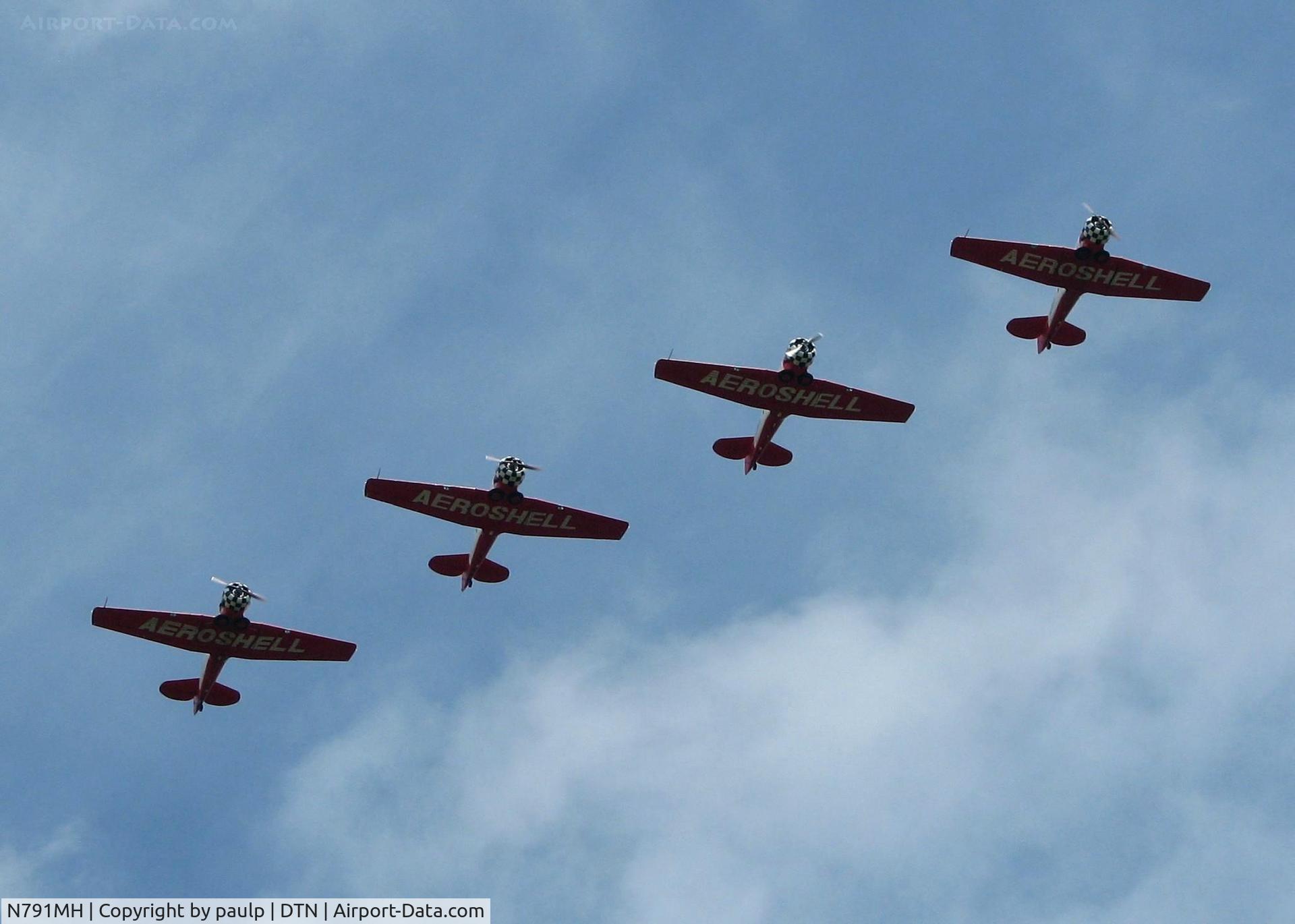 N791MH, 1951 North American T-6G Texan C/N 182-478, Over Downtown Shreveport.