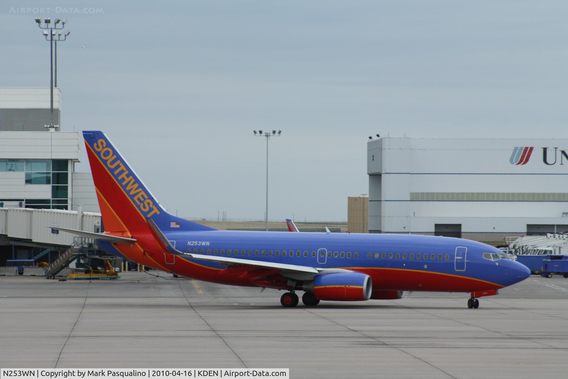 N253WN, 2006 Boeing 737-7H4 C/N 32511, Boeing 737-700