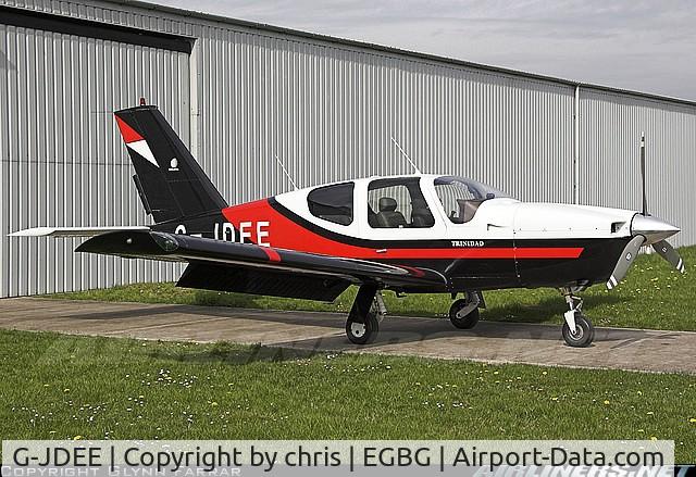 G-JDEE, 1982 Socata TB-20 Trinidad C/N 333, in hanger