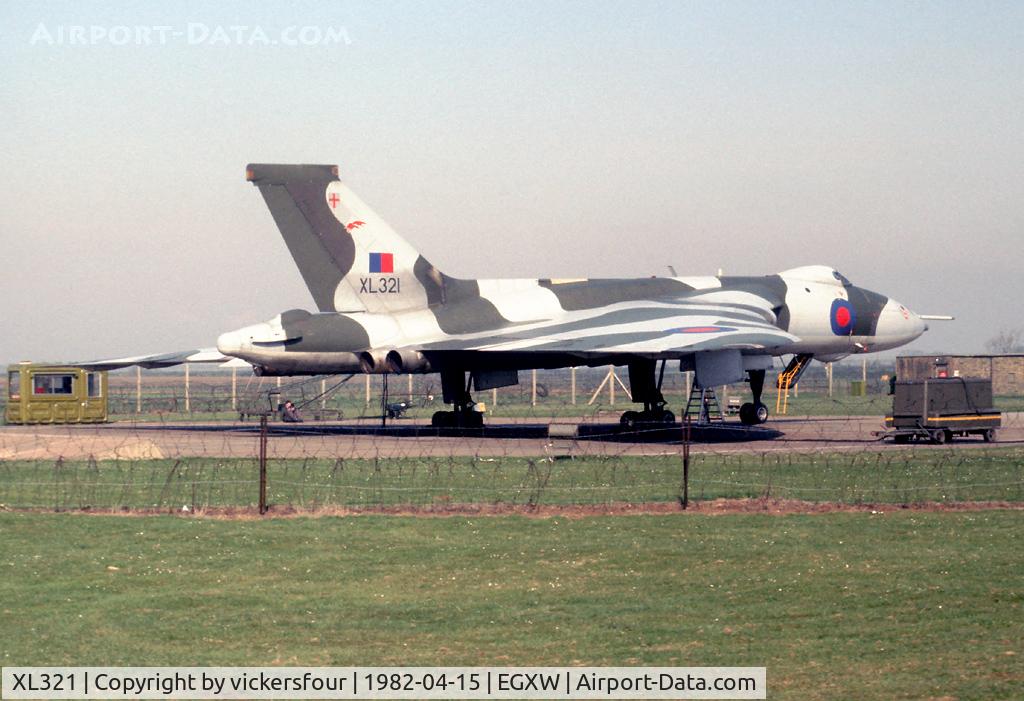 XL321, 1962 Avro Vulcan B.2 C/N Set 30, Royal Air Force Vulcan B2. Operated by 50 Squadron.