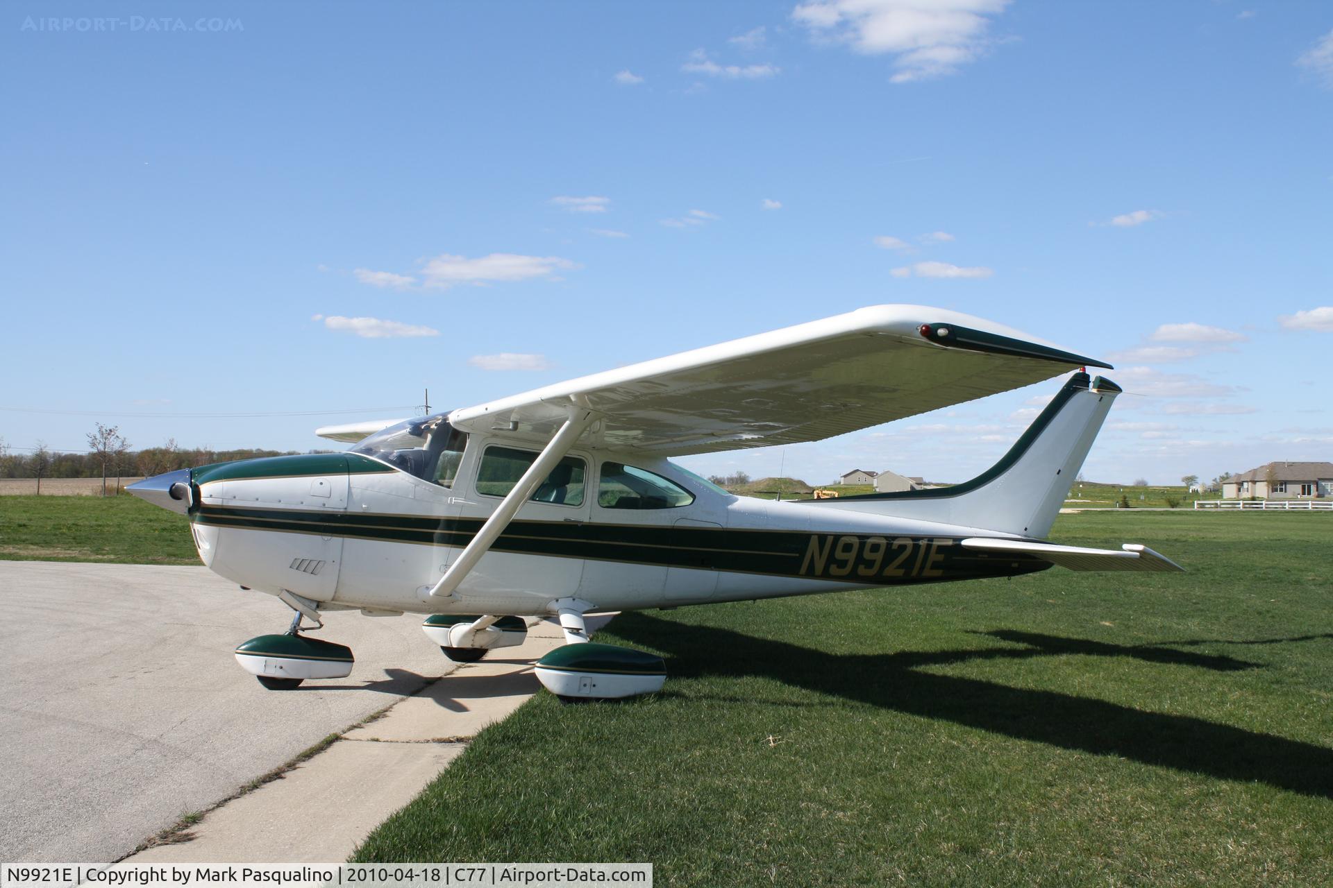 N9921E, 1975 Cessna 182P Skylane C/N 18263981, Cessna 182P
