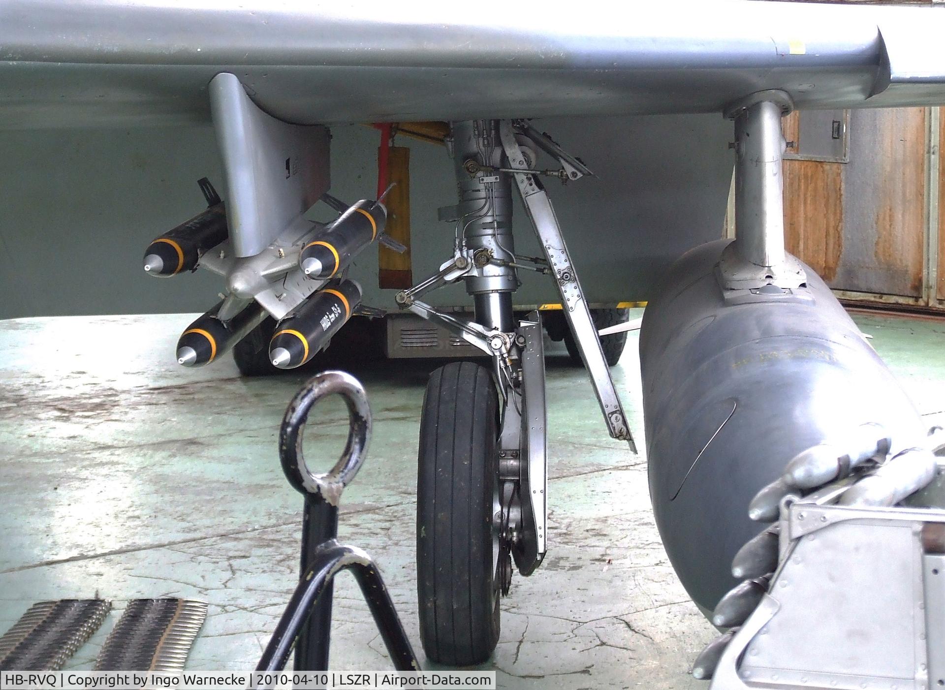 HB-RVQ, 1958 Hawker Hunter F.58 C/N 41-H697451, Hawker Hunter F58 at the Fliegermuseum Altenrhein