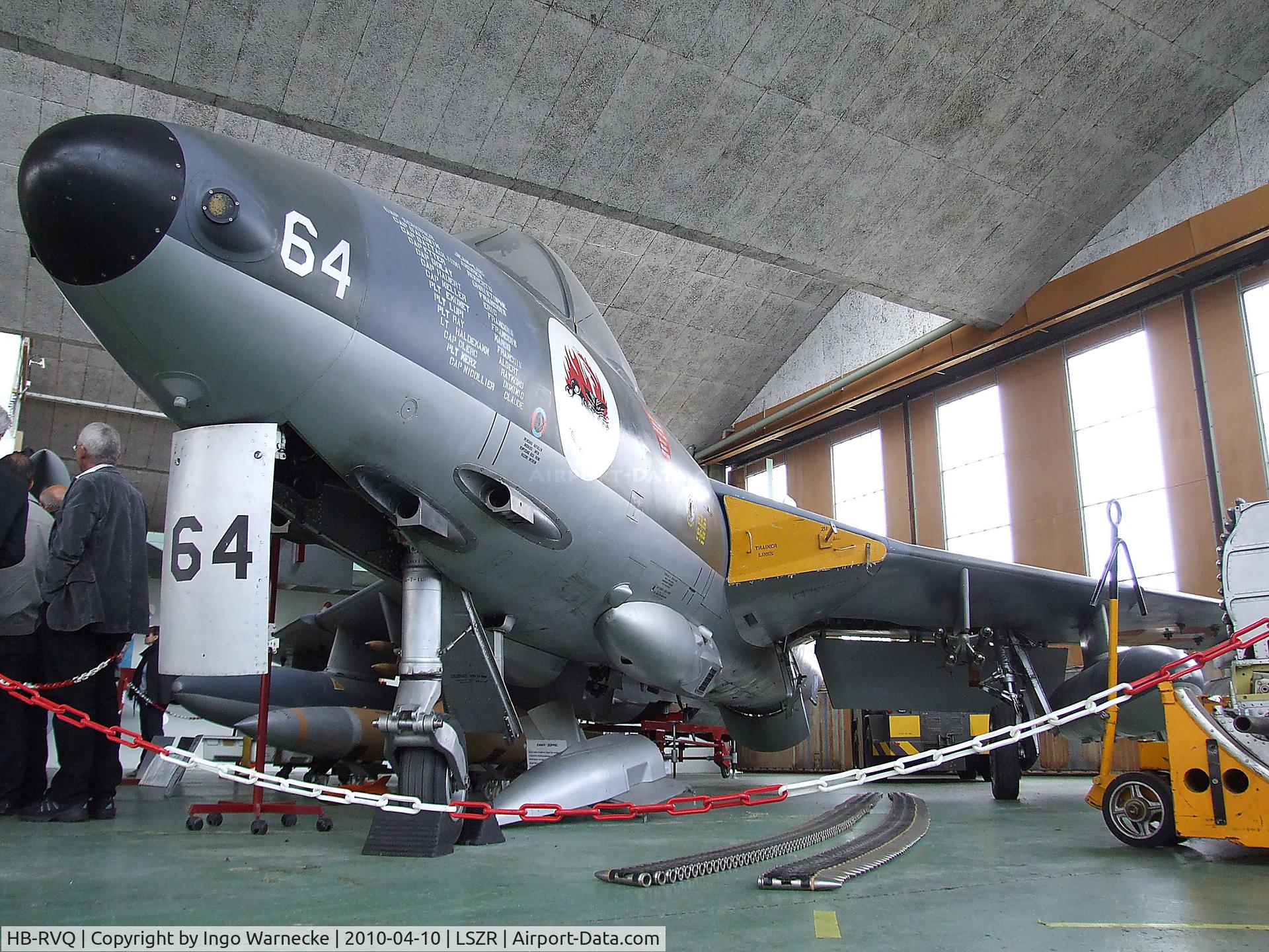 HB-RVQ, 1958 Hawker Hunter F.58 C/N 41-H697451, Hawker Hunter F58 at the Fliegermuseum Altenrhein