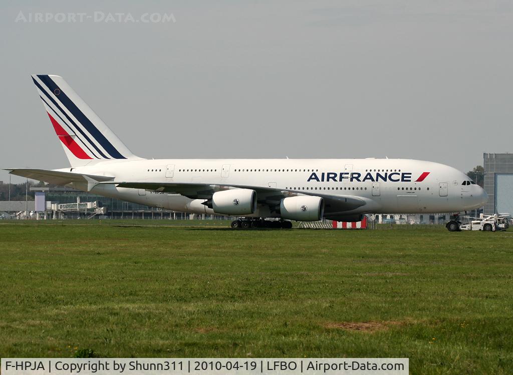 F-HPJA, 2010 Airbus A380-861 C/N 033, Trackted to Lagardere Airbus area...