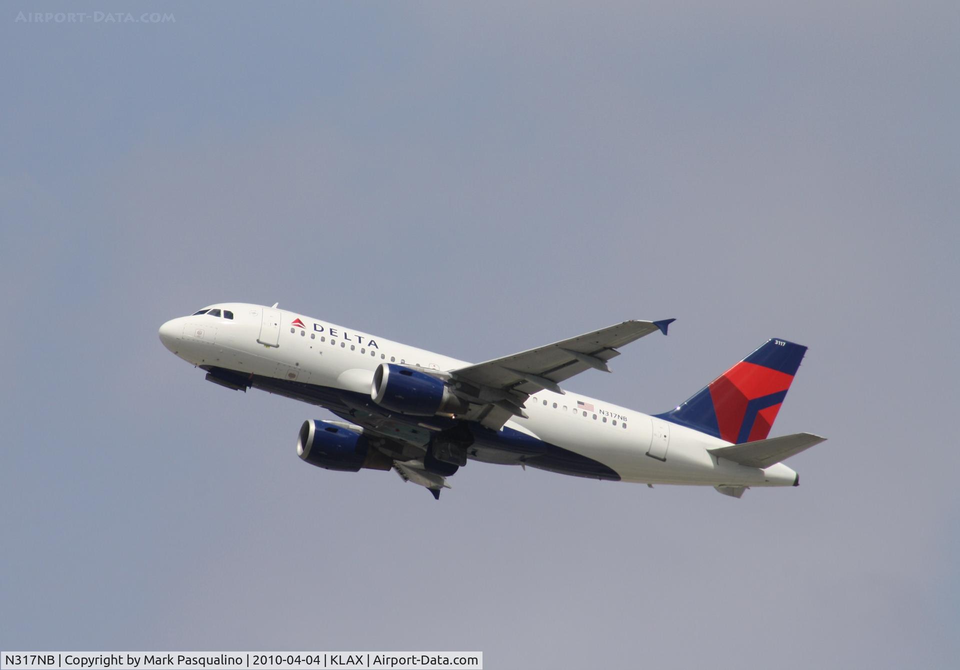 N317NB, 2000 Airbus A319-114 C/N 1324, Airbus A319