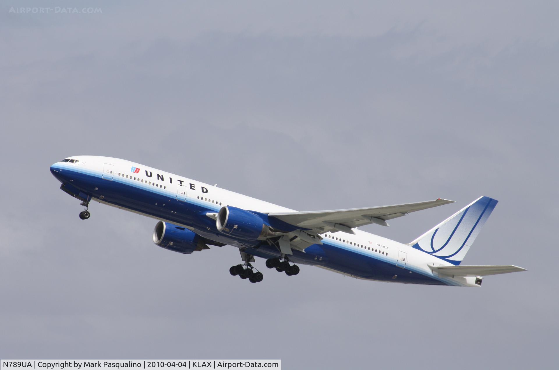 N789UA, 1997 Boeing 777-222 C/N 26935, Boeing 777-200