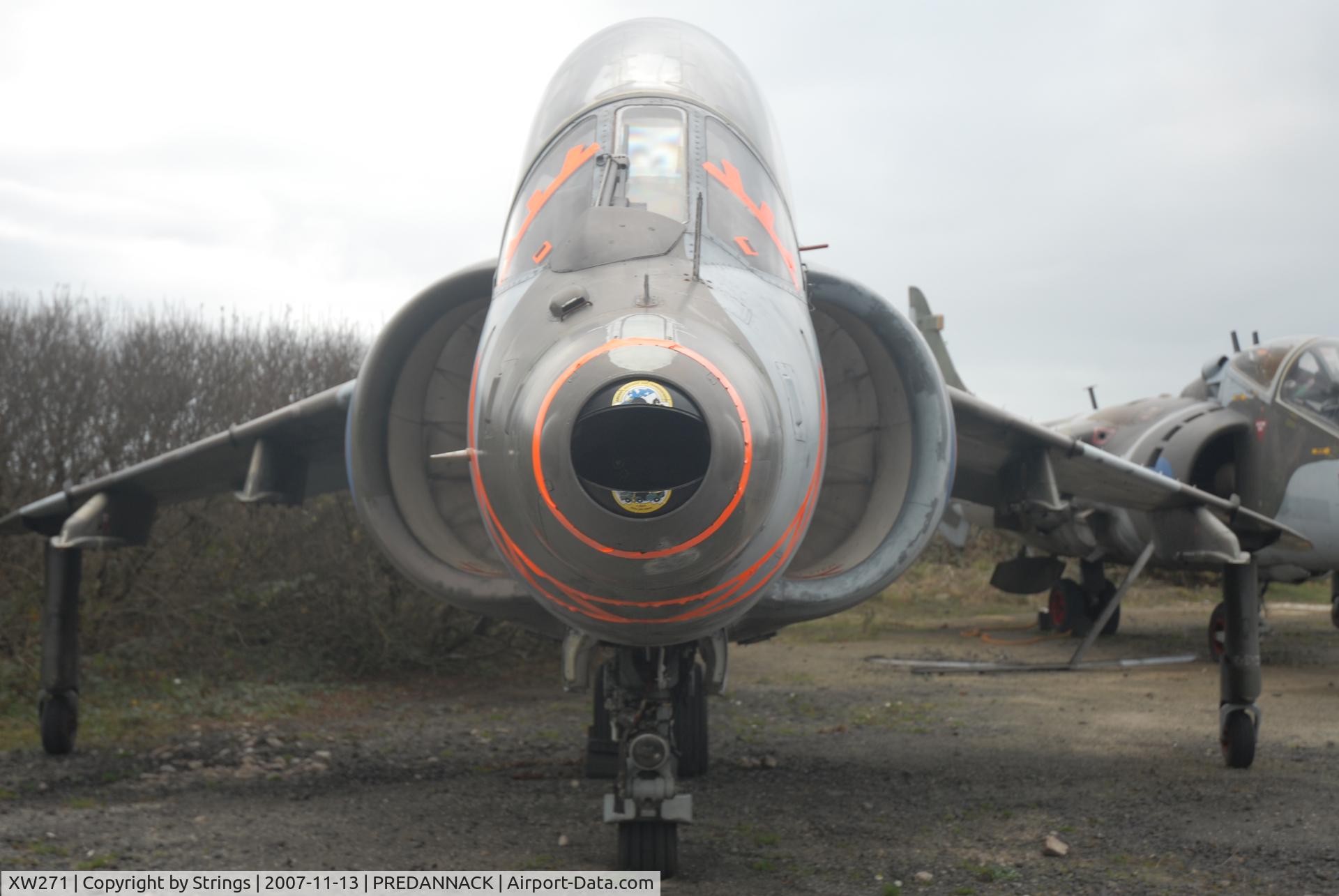 XW271, 1971 Hawker Siddeley Harrier T.4 C/N 212010, RN School of Flight Deck Ops Cornwall