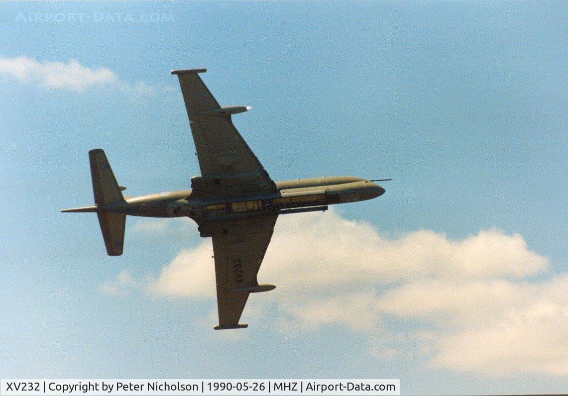 XV232, Hawker Siddeley Nimrod MR.2 C/N 8007, Nimrod MR.2 of 120 Squadron at RAF Kinloss on a fly-past at the 1990 RAF Mildenhall Air Fete.