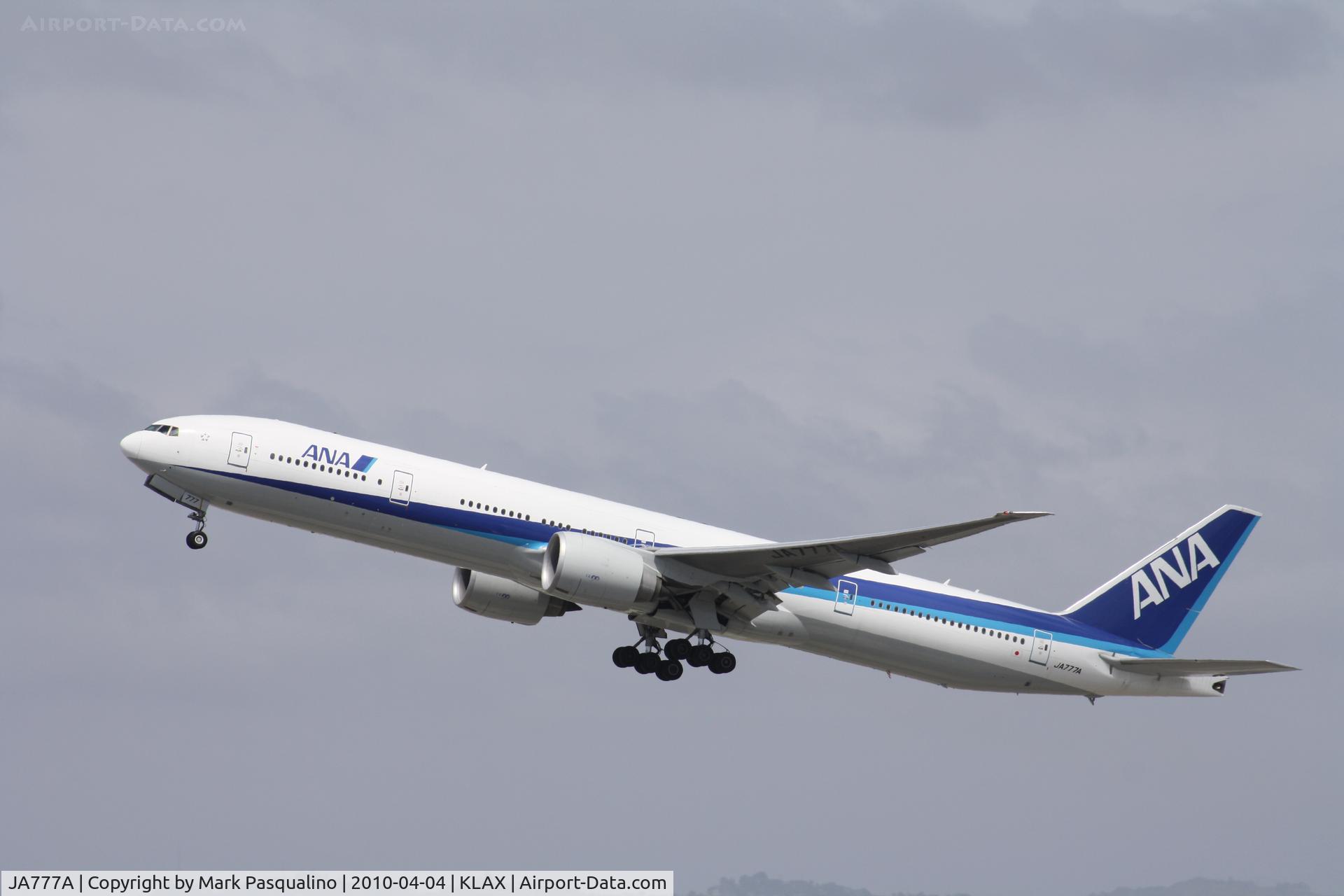 JA777A, 2006 Boeing 777-381/ER C/N 32650, Boeing 777-300ER