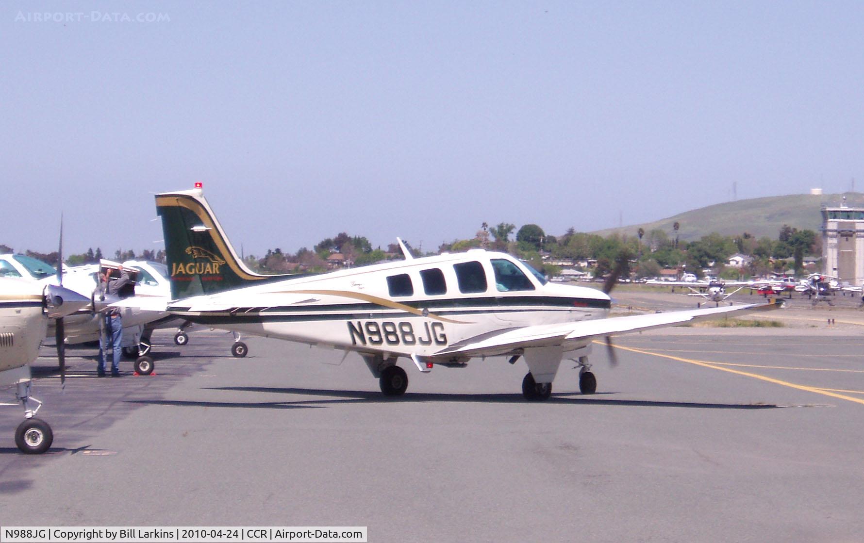 N988JG, 1999 Raytheon Aircraft Company B36TC Bonanza C/N EA-638, Visitor