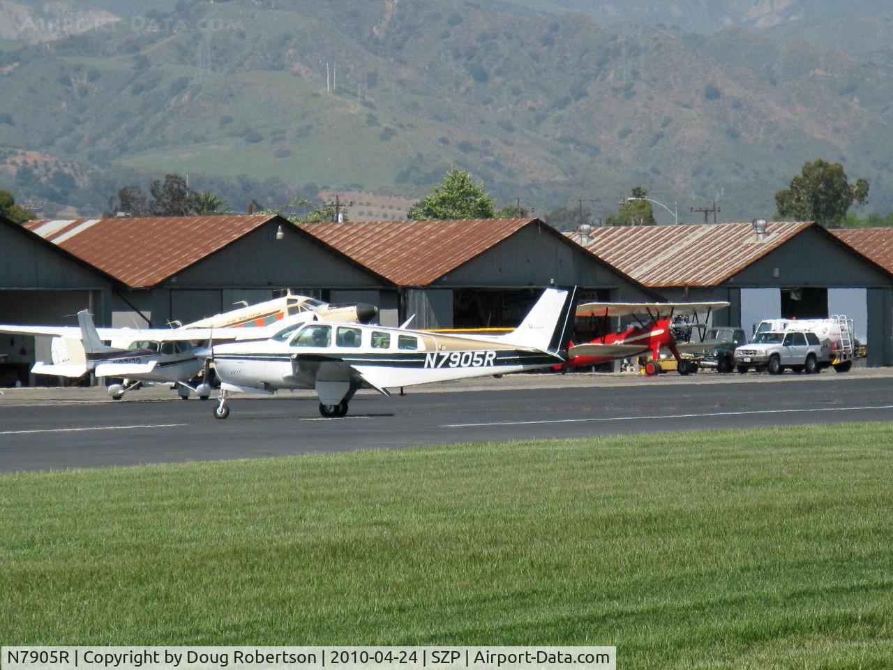 N7905R, 1970 Beech A36 Bonanza 36 C/N E-230, 1970 Beech A36 BONANZA, Continental IO-520 285 Hp, taxi off the active