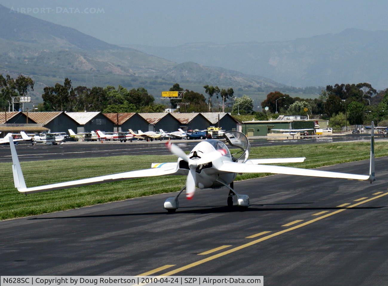 N628SC, Gyroflug SC-01B-160 Speed Canard C/N S-29, Gyroflug SC 01 B 160 SPEED CANARD,  Lycoming O-320 160 Hp, MT prop replaced with Catto scimitar prop and high tech drag-reduction spinner, Experimental class von Deutschland, taxi to Rwy 22