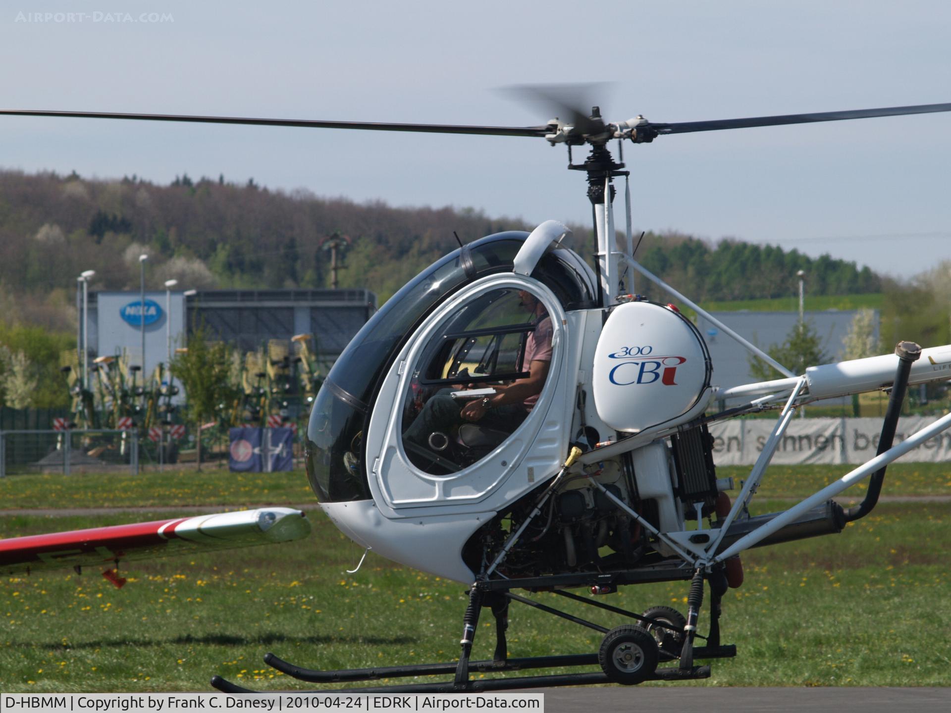 D-HBMM, Schweizer 300CBi C/N 283, Schweizer 300CBi