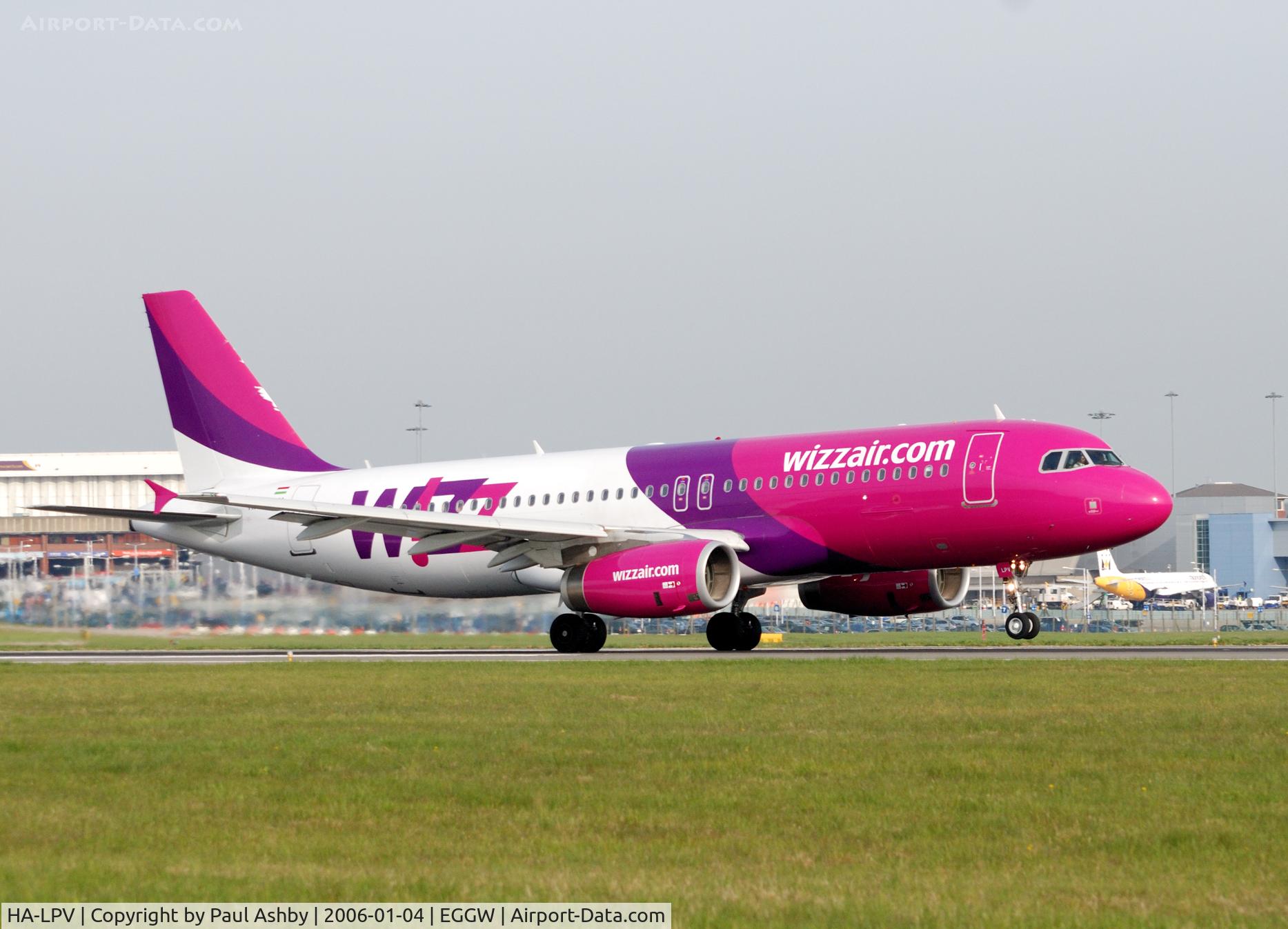 HA-LPV, 2009 Airbus A320-232 C/N 3927, Airbus A320-232