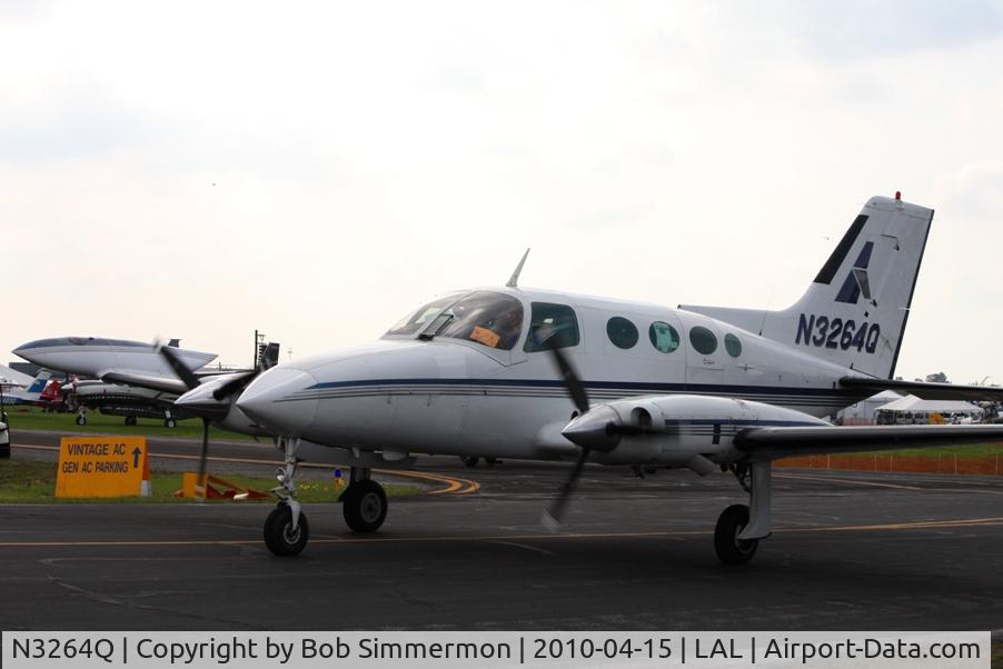 N3264Q, 1967 Cessna 401 C/N 401-0064, Departing Lakeland, FL during Sun N Fun 2010