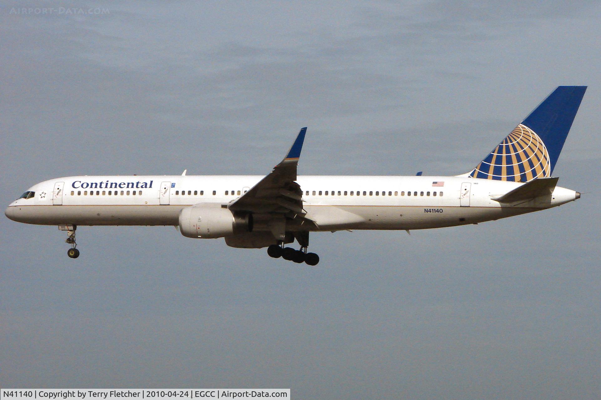 N41140, 2000 Boeing 757-224 C/N 30353, Continental B757 at Manchester