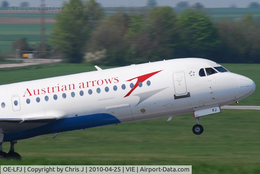 OE-LFJ, 1995 Fokker 70 (F-28-0070) C/N 11532, Austrian arrows Fokker 70