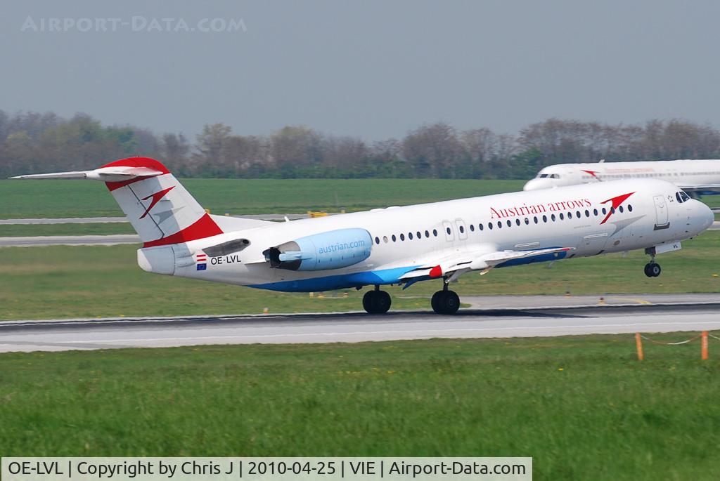 OE-LVL, 1992 Fokker 100 (F-28-0100) C/N 11404, Austrian arrows Fokker 100
