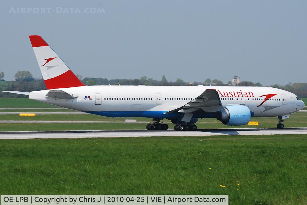 OE-LPB, 1998 Boeing 777-2Z9/ER C/N 28699, Austrian Airlines Boeing 777-2Z9ER
