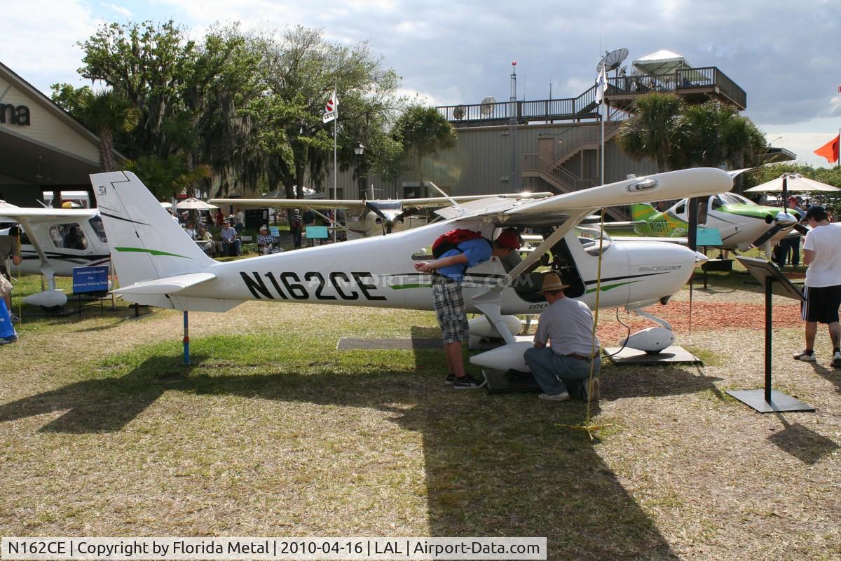 N162CE, 2008 Cessna 162 Skycatcher C/N 16200001, Cessna E162