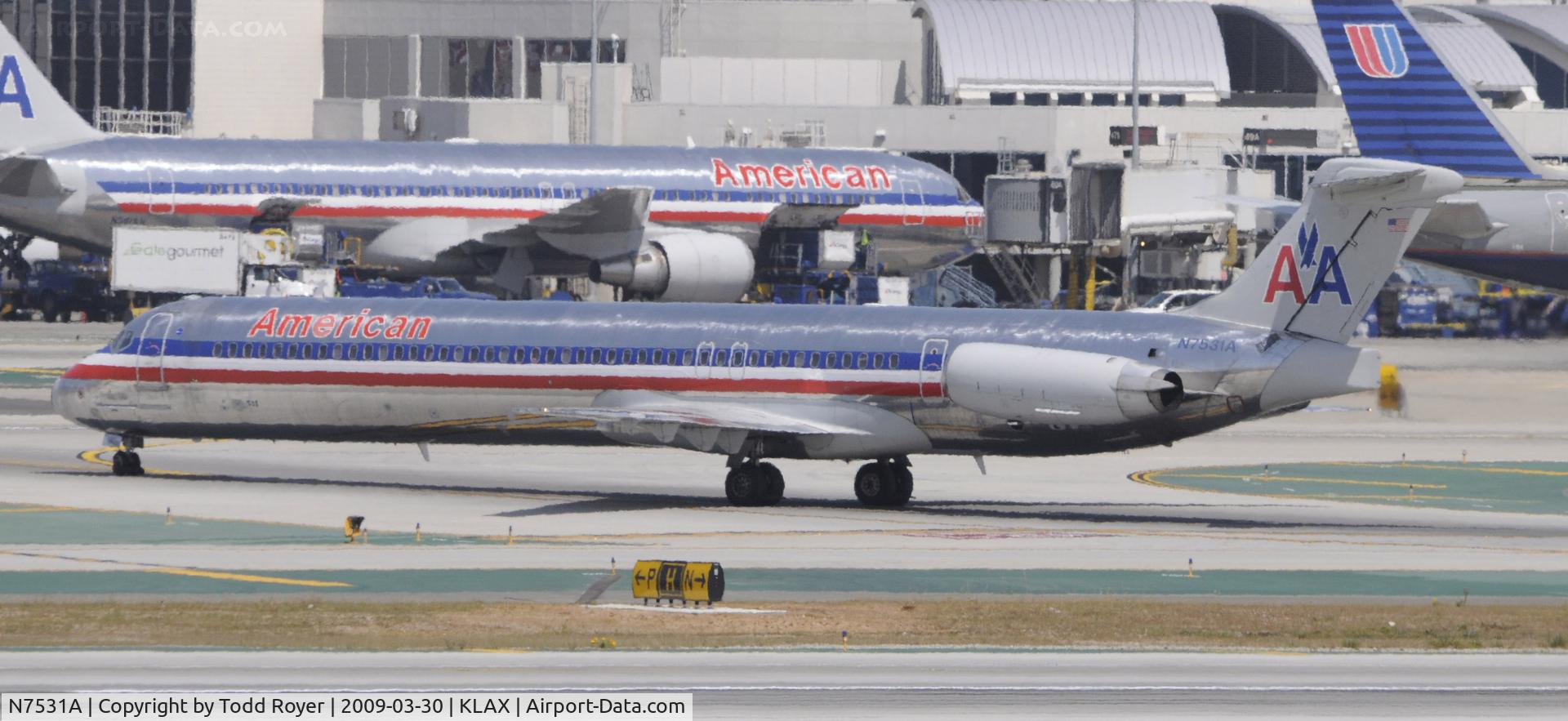N7531A, 1990 McDonnell Douglas MD-82 (DC-9-82) C/N 49923, Taxi at LAX