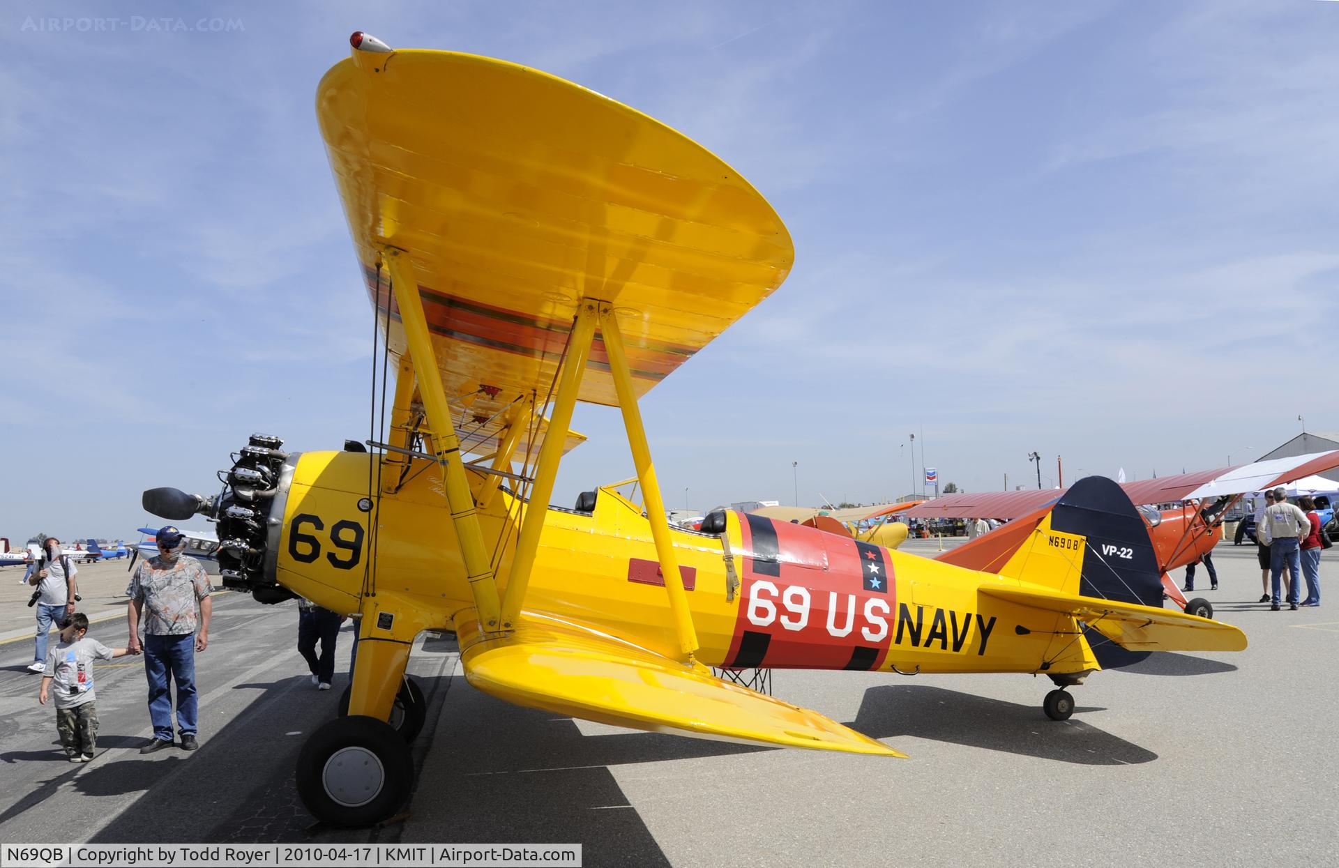 N69QB, 1941 Boeing A75N1(PT17) C/N 75-556, Minter Field fly in 2010
