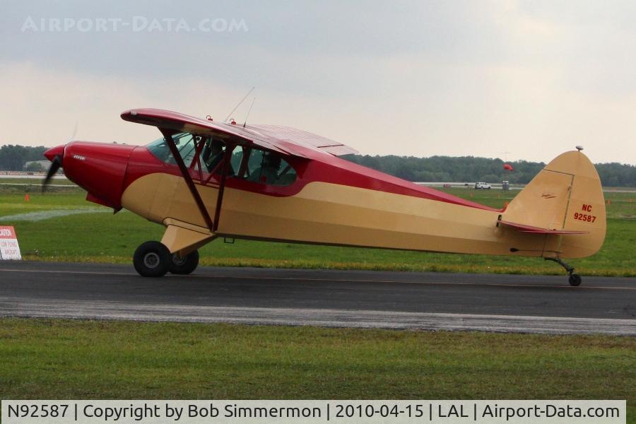 N92587, 1946 Piper PA-12 Super Cruiser C/N 12-122, Sun N Fun 2010