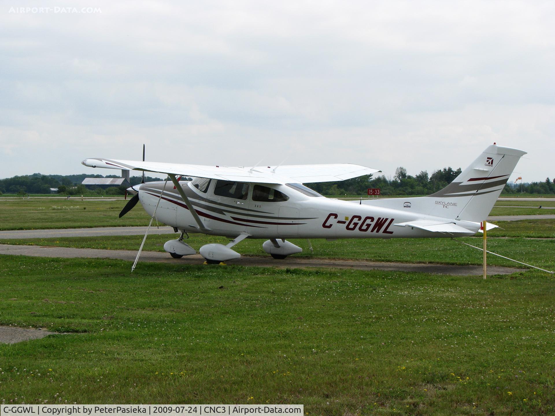 C-GGWL, Cessna T182T Turbo Skylane C/N T18208373, @ Brampton Airport