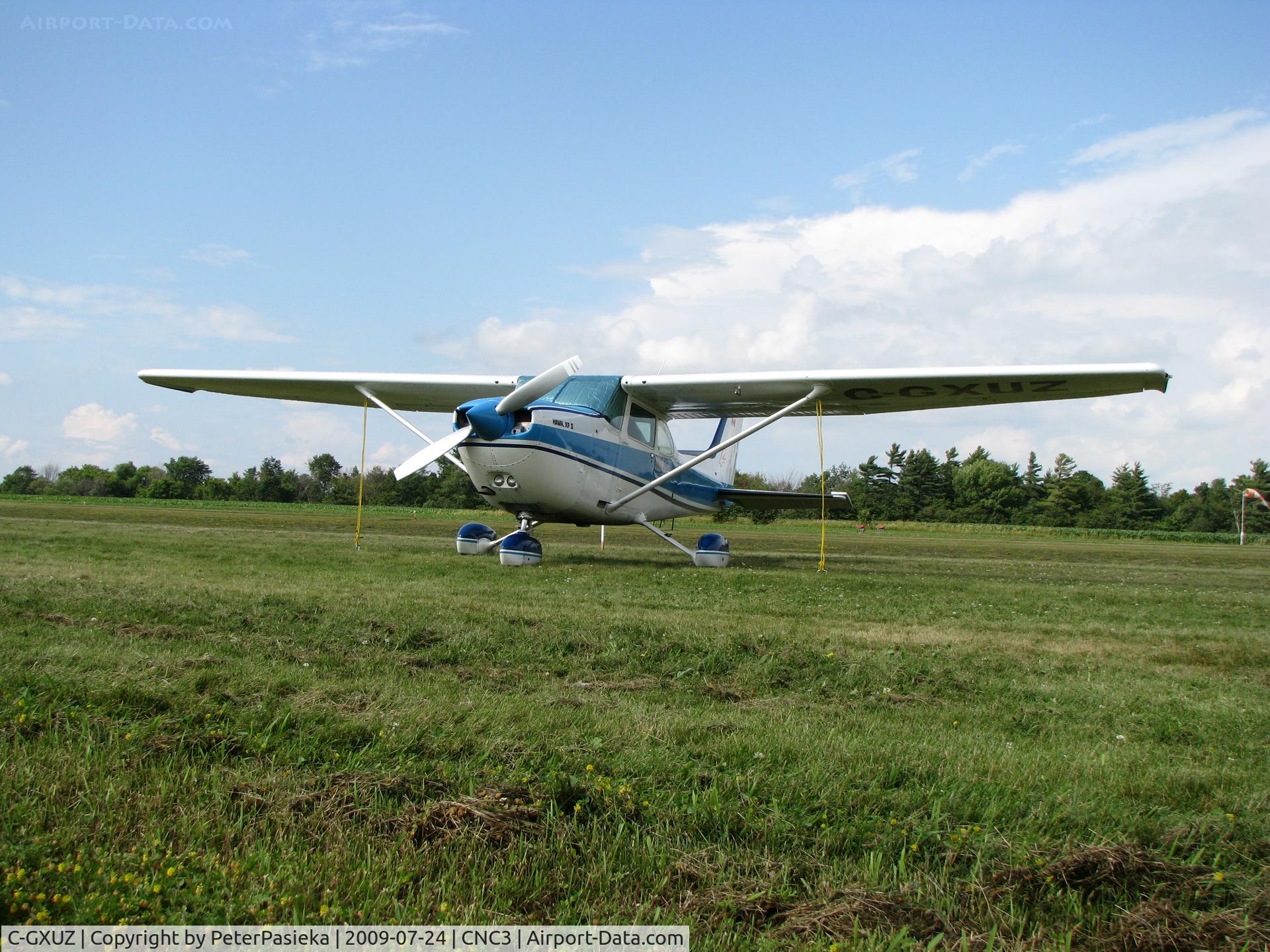 C-GXUZ, 1977 Cessna R172K Hawk XP C/N R1722073, @ Brampton Airport