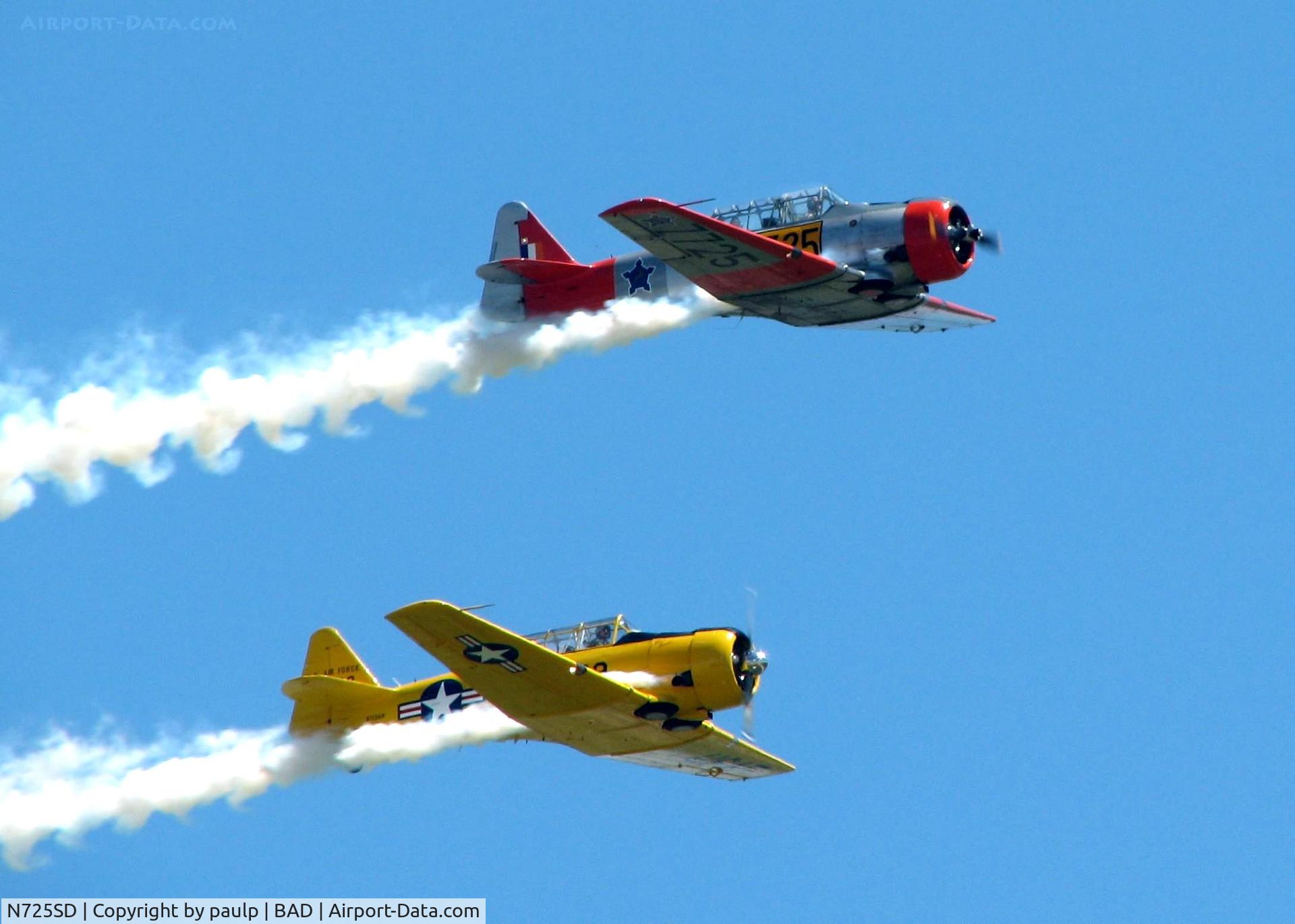 N725SD, 1953 North American T-6G Texan C/N SA-070, At the Barksdale Air Force Base Air Show 2010.