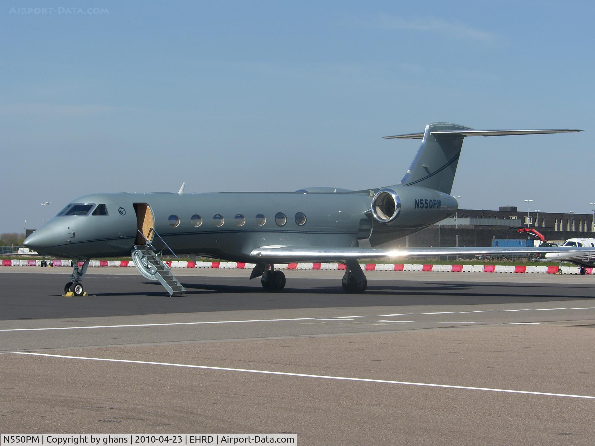 N550PM, 2010 Gulfstream Aerospace GV-SP (G550) C/N 5252, Visiting Rotterdam