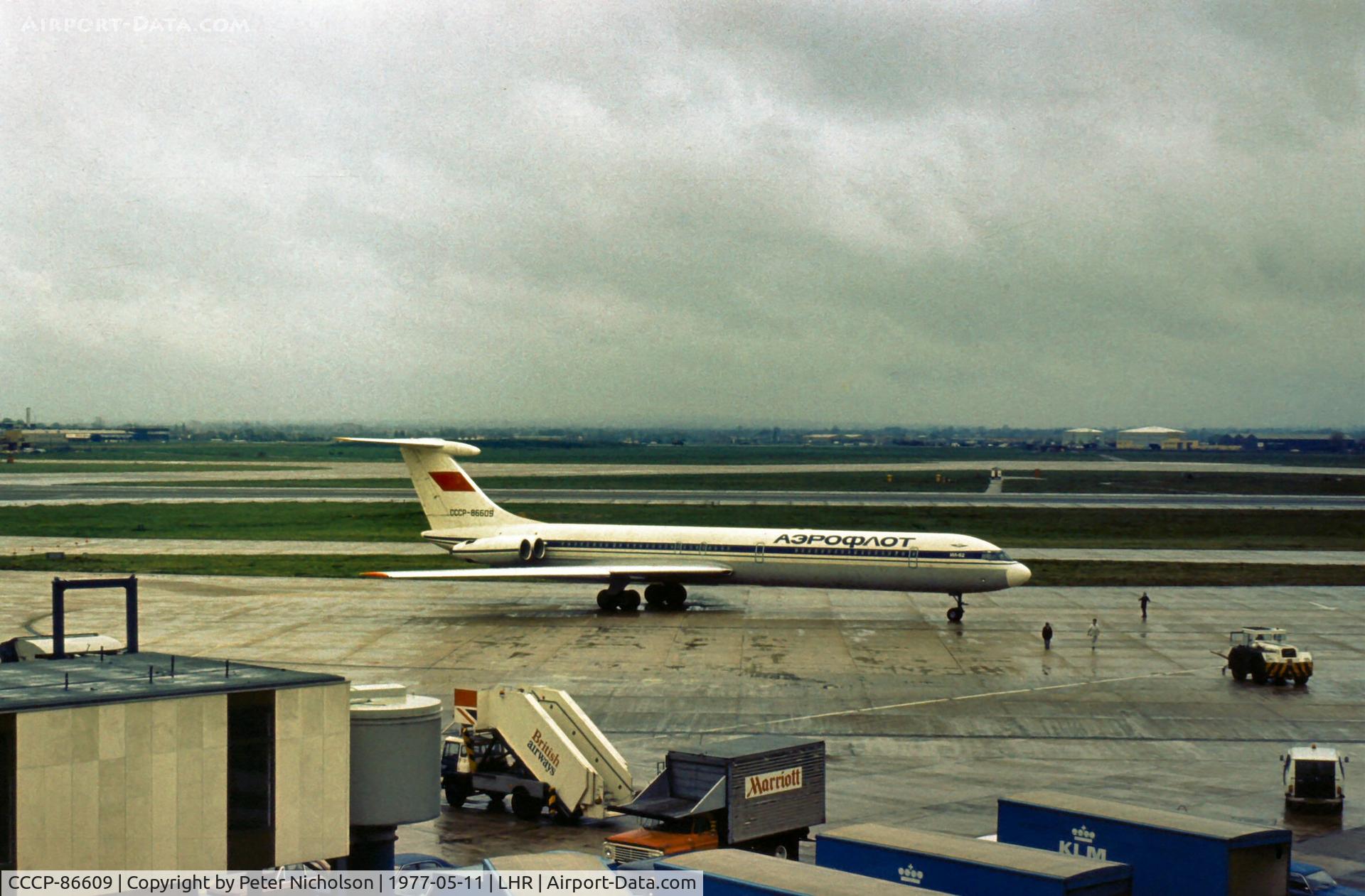 CCCP-86609, Ilyushin IL-62 C/N 41705, Il-62 Classic of Aeroflot at Heathrow in May 1977.