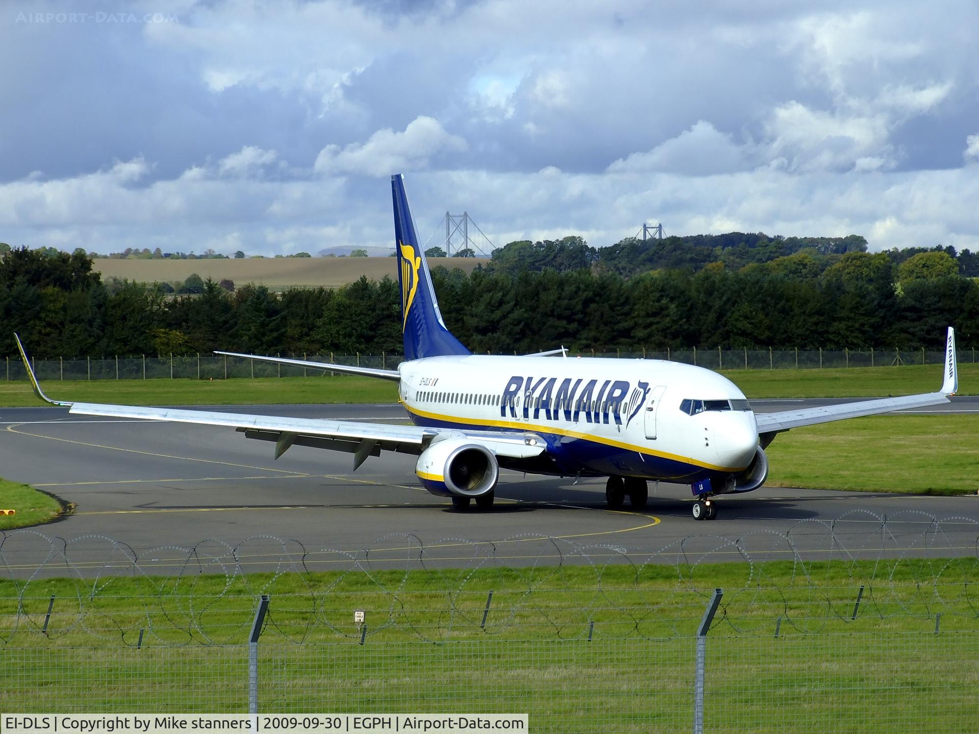 EI-DLS, 2006 Boeing 737-8AS C/N 33621, 