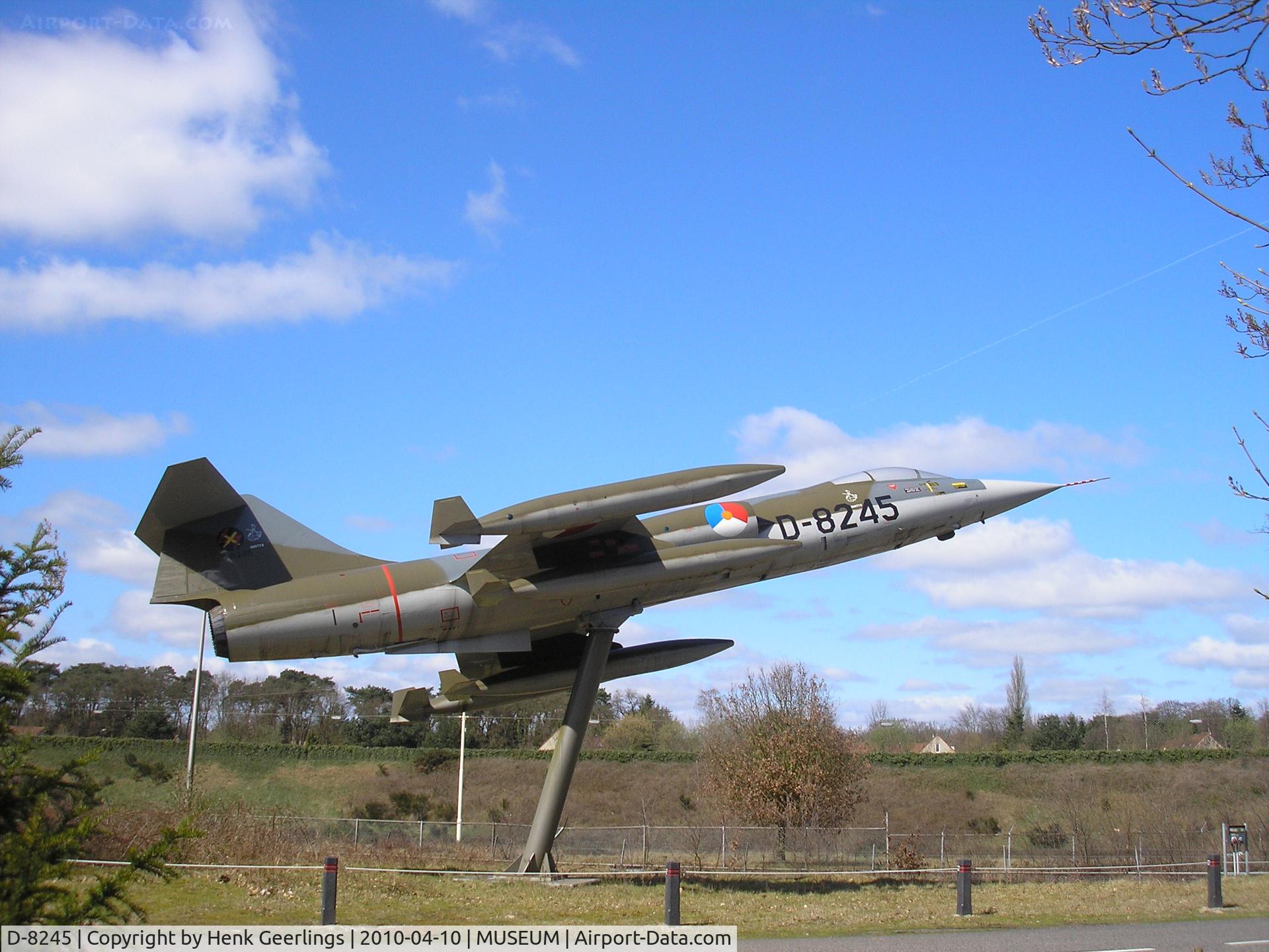 D-8245, Lockheed F-104G Starfighter C/N 683-8245, MLM , Dutch AF Museum