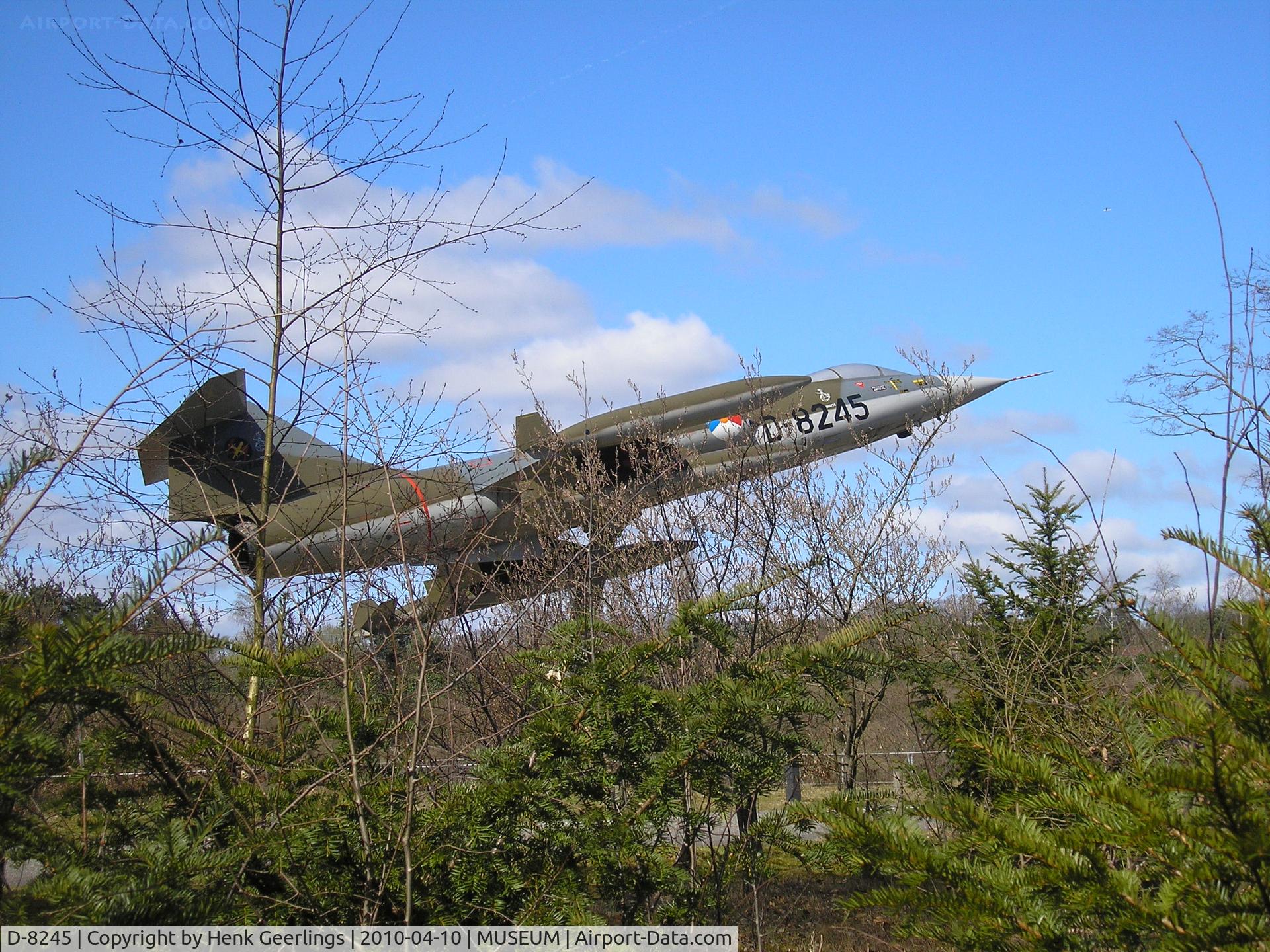D-8245, Lockheed F-104G Starfighter C/N 683-8245, MLM , Dutch AF Museum