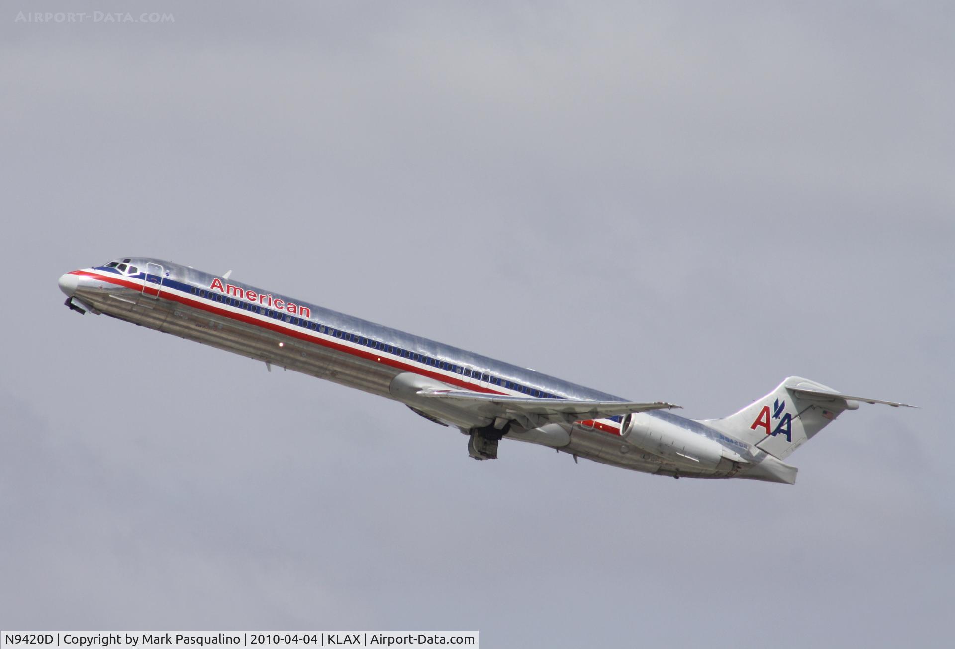 N9420D, 1989 McDonnell Douglas MD-83 (DC-9-83) C/N 49824, MD-83