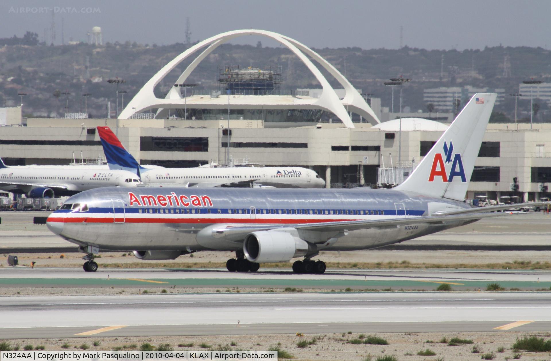 N324AA, 1986 Boeing 767-223 C/N 22325, Boeing 767-200