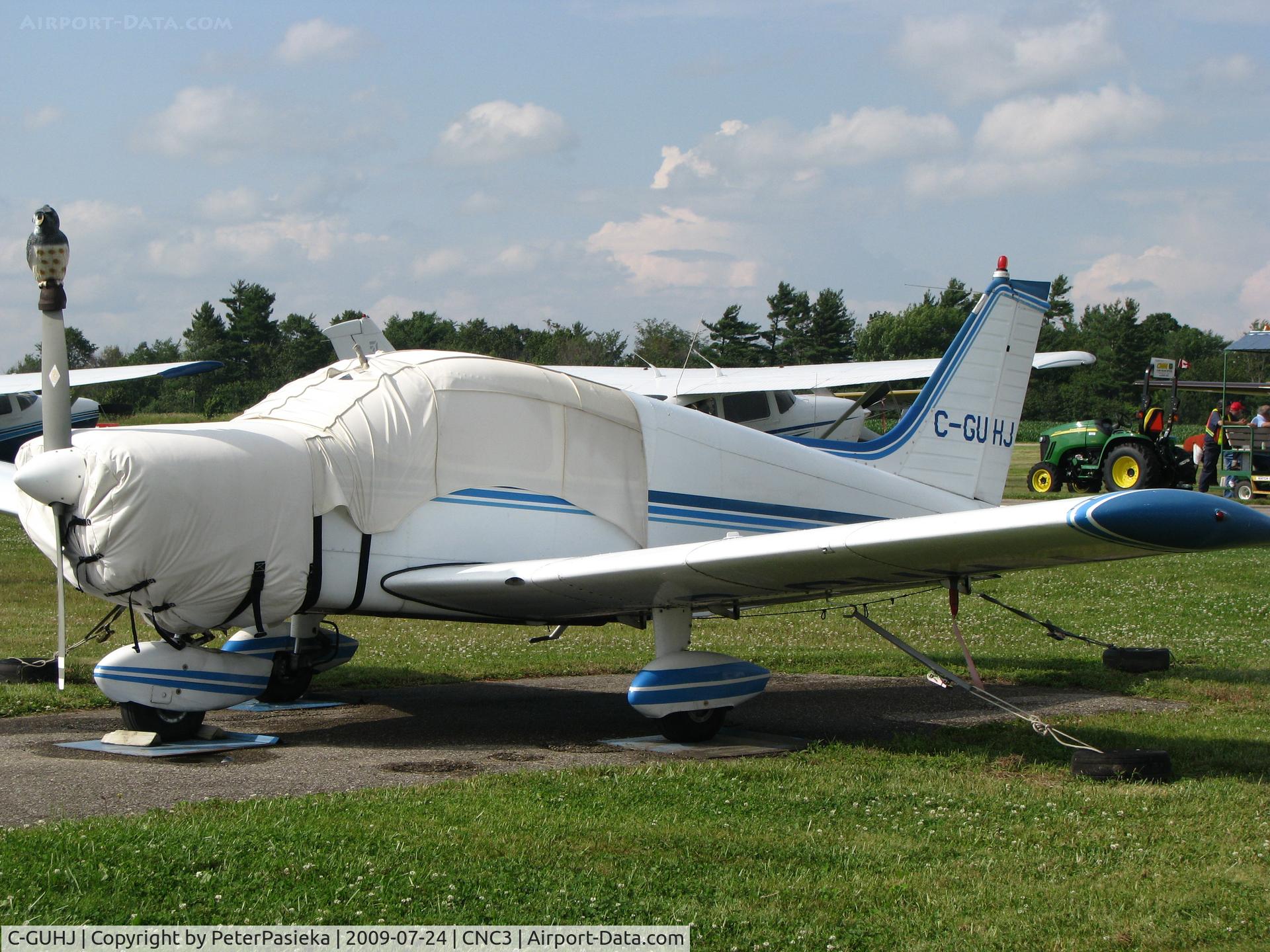 C-GUHJ, 1975 Piper PA-28-140 Cherokee Cruiser C/N 28-7525112, @ Brampton Airport