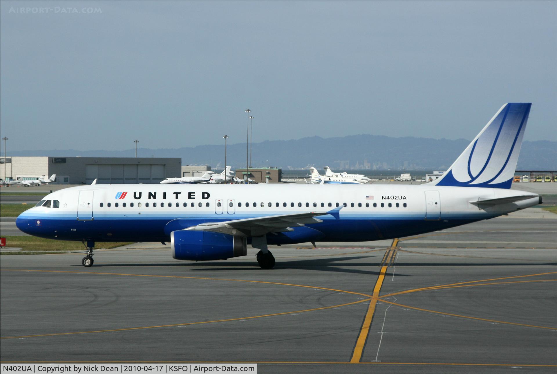 N402UA, 1993 Airbus A320-232 C/N 439, KSFO