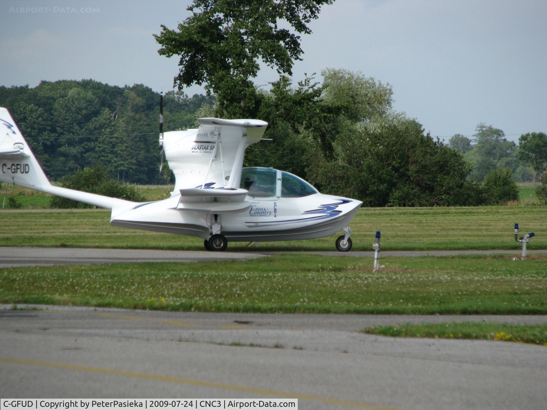 C-GFUD, 2008 Seastar SP C/N 183, @ Brampton Airport