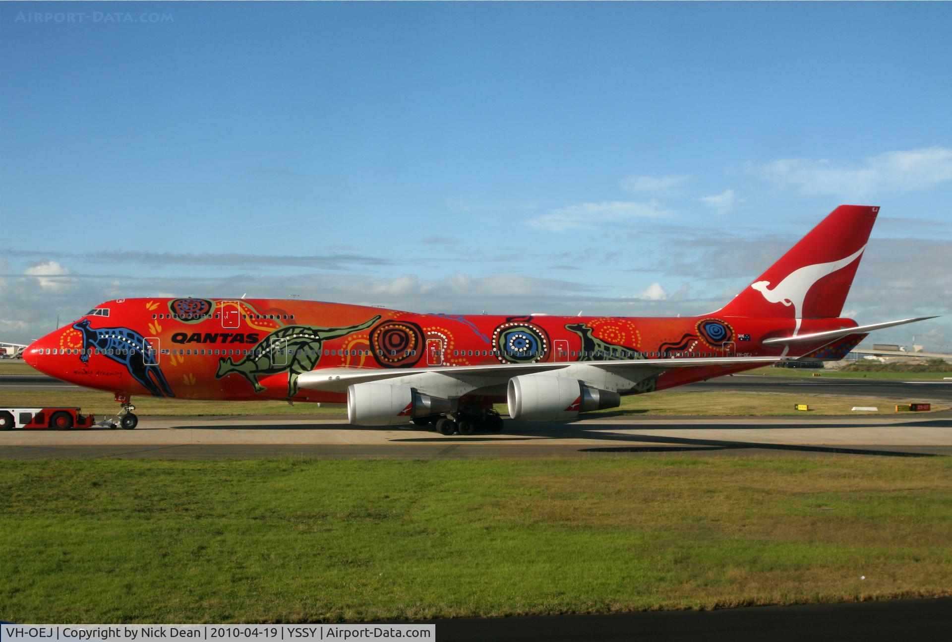 VH-OEJ, 2003 Boeing 747-438/ER C/N 32914, YSSY