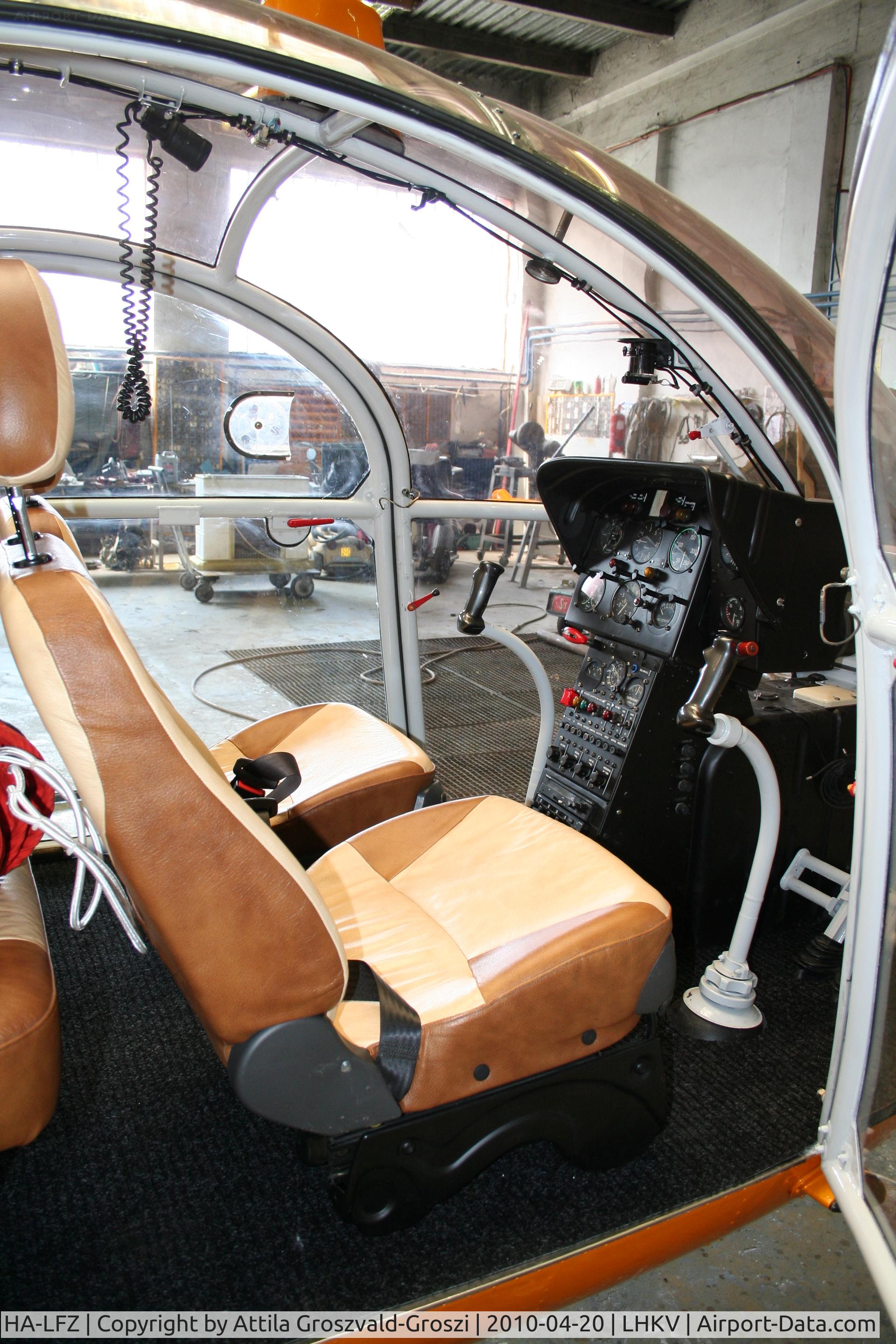 HA-LFZ, 1968 Sud SA-318C Alouette II C/N 2043/M380, Hungary-Kaposújlak airport - Cocpit