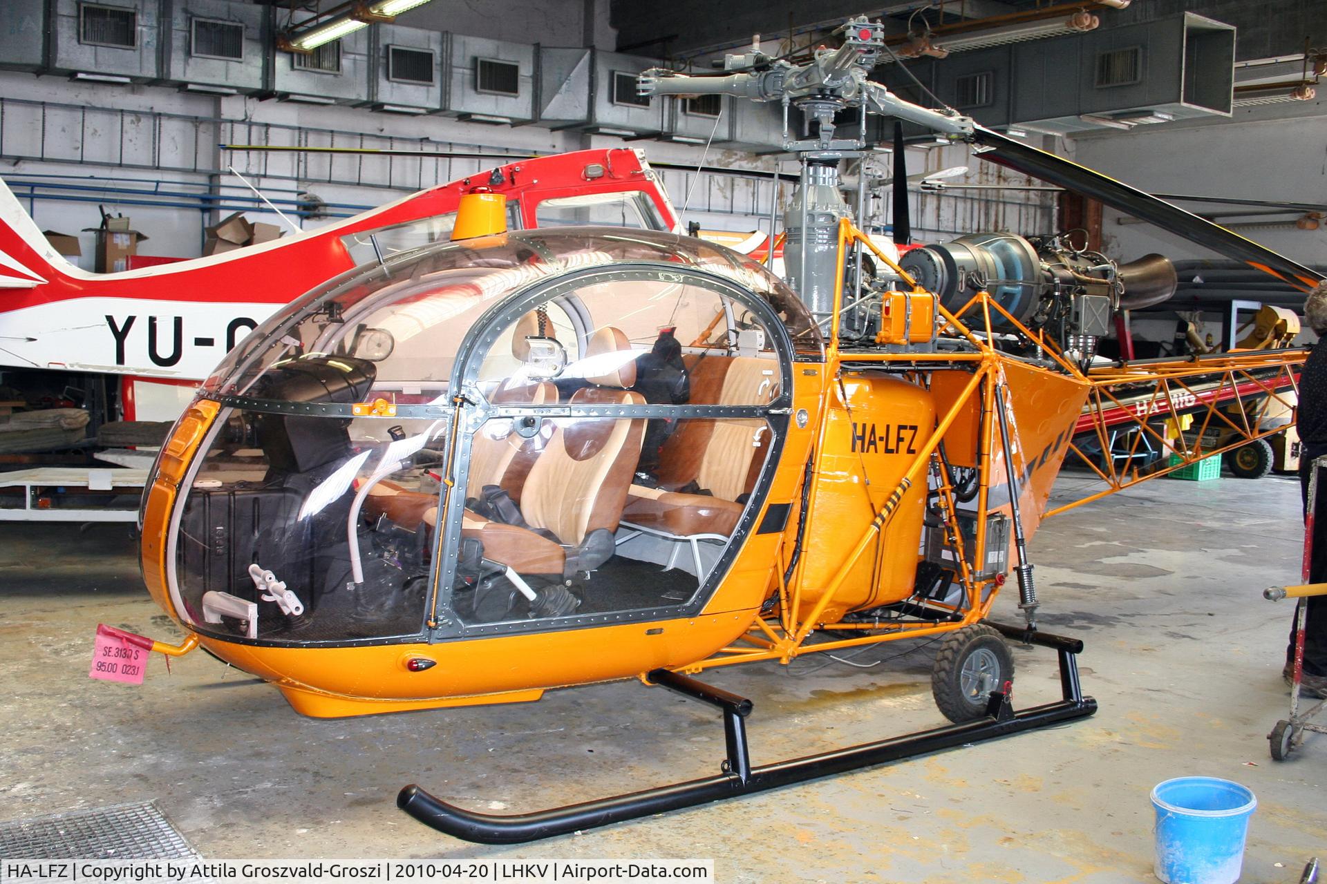 HA-LFZ, 1968 Sud SA-318C Alouette II C/N 2043/M380, Hungary-Kaposújlak airport hangar. - It is his new painting.